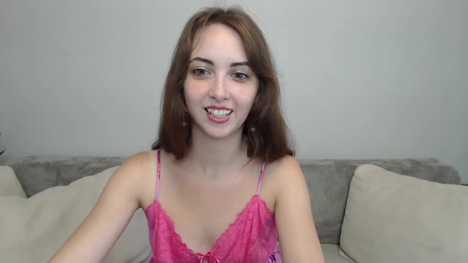 Gallery image thumbnail from BellaDream_m's myfreecams stream on, 07/09/2024, 13:09 image 17 of 20