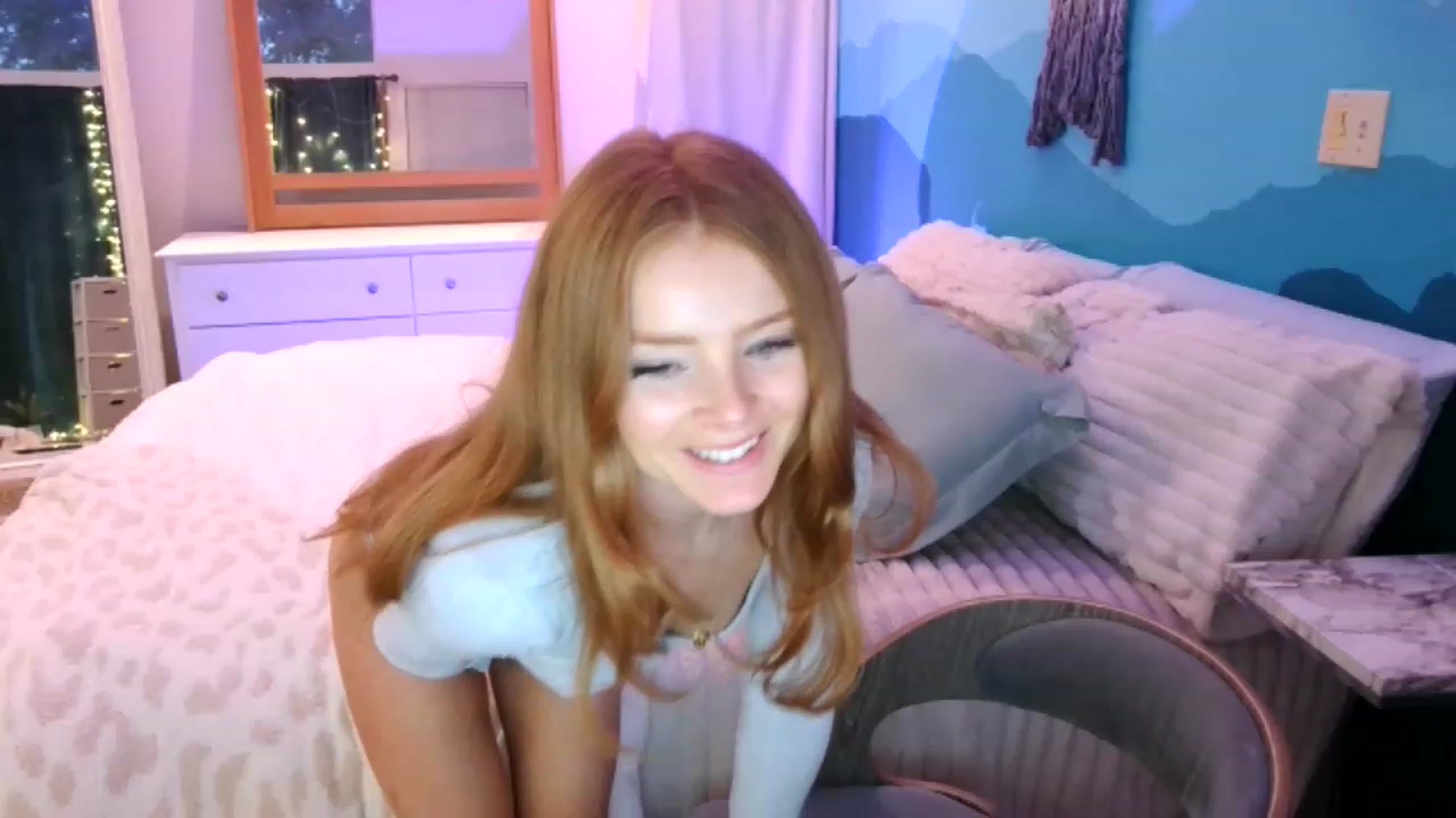 Gallery image thumbnail from BellaFreyaXo's myfreecams stream on, 12/01/2022, 01:00 image 8 of 20