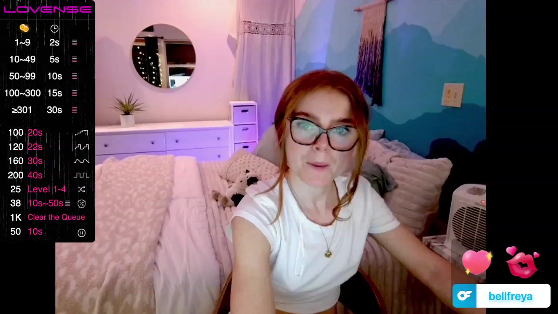 Gallery image thumbnail from BellaFreyaXo's myfreecams stream on, 12/03/2022, 01:46 image 14 of 20