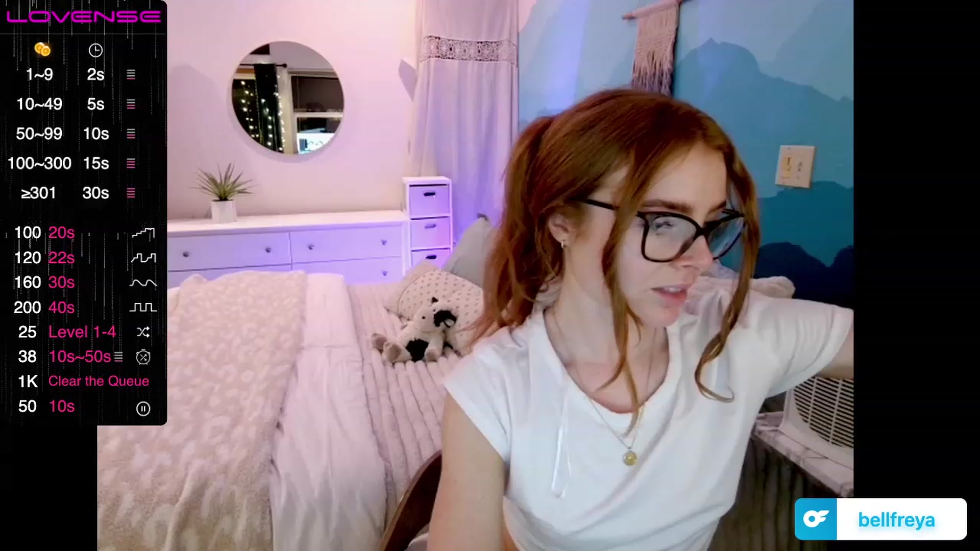 Gallery image thumbnail from BellaFreyaXo's myfreecams stream on, 12/03/2022, 01:46 image 12 of 20