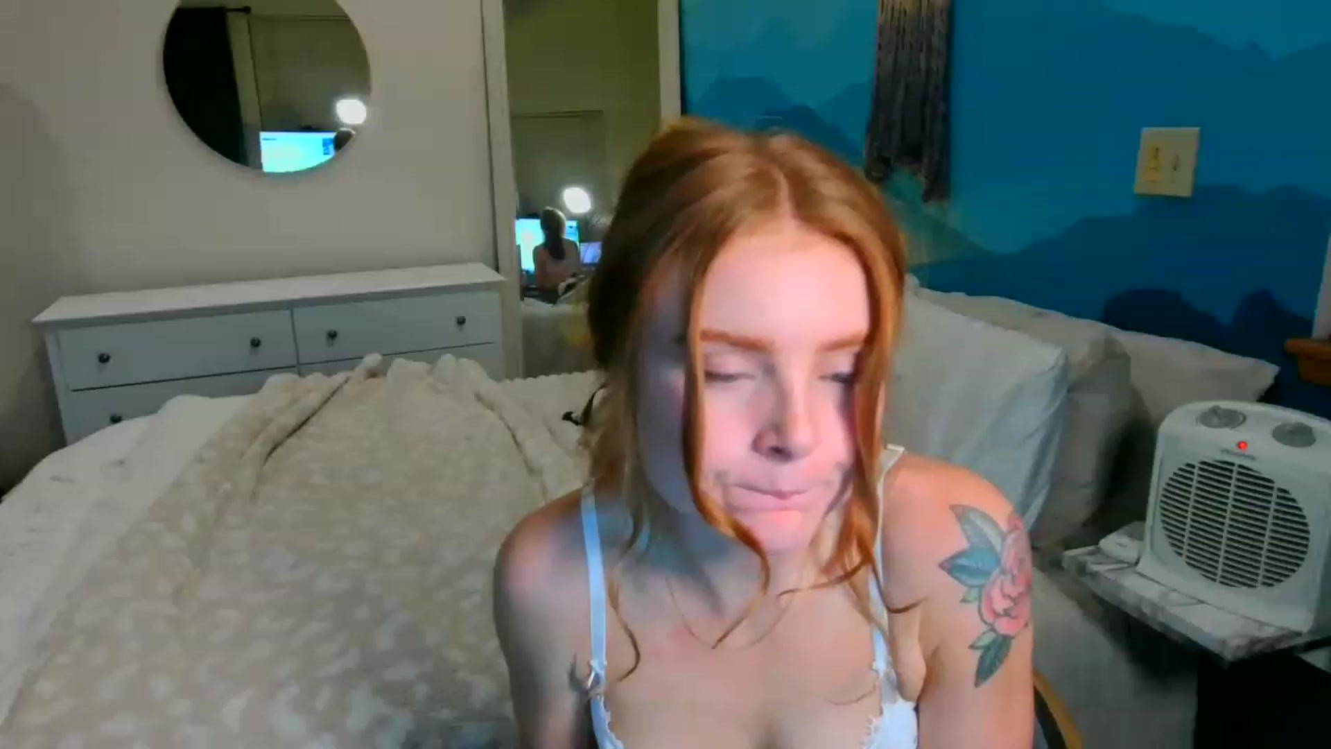 Gallery image thumbnail from BellaFreyaXo's myfreecams stream on, 01/05/2023, 03:01 image 5 of 20