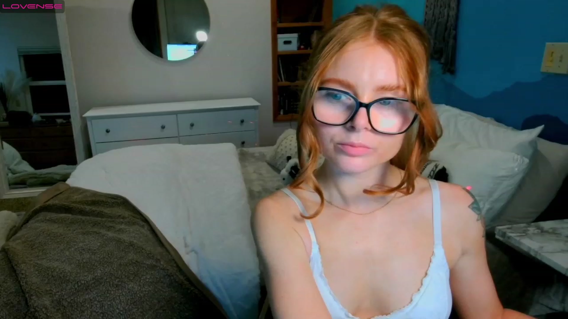 Gallery image thumbnail from BellaFreyaXo's myfreecams stream on, 01/06/2023, 06:15 image 7 of 20