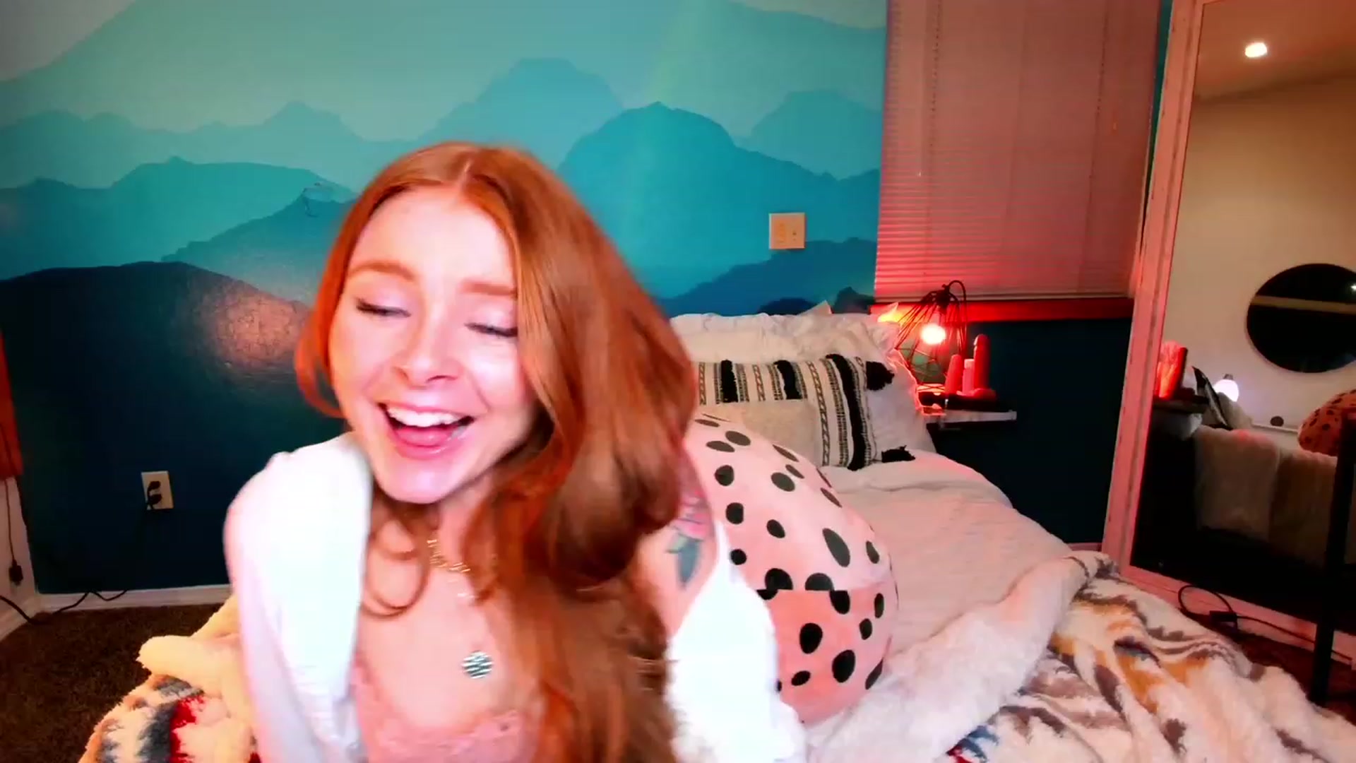 Gallery image thumbnail from BellaFreyaXo's myfreecams stream on, 01/22/2023, 05:56 image 16 of 20