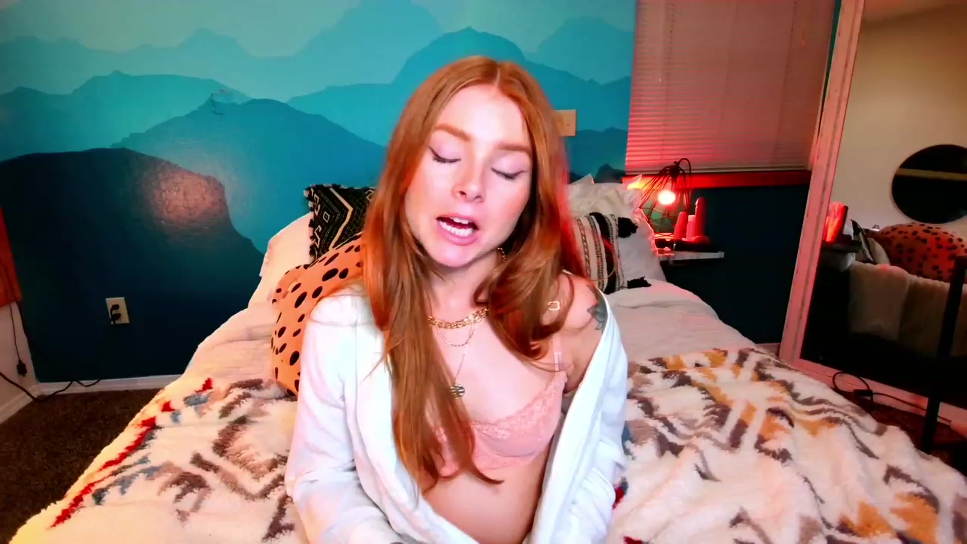 Gallery image thumbnail from BellaFreyaXo's myfreecams stream on, 01/22/2023, 05:56 image 4 of 20