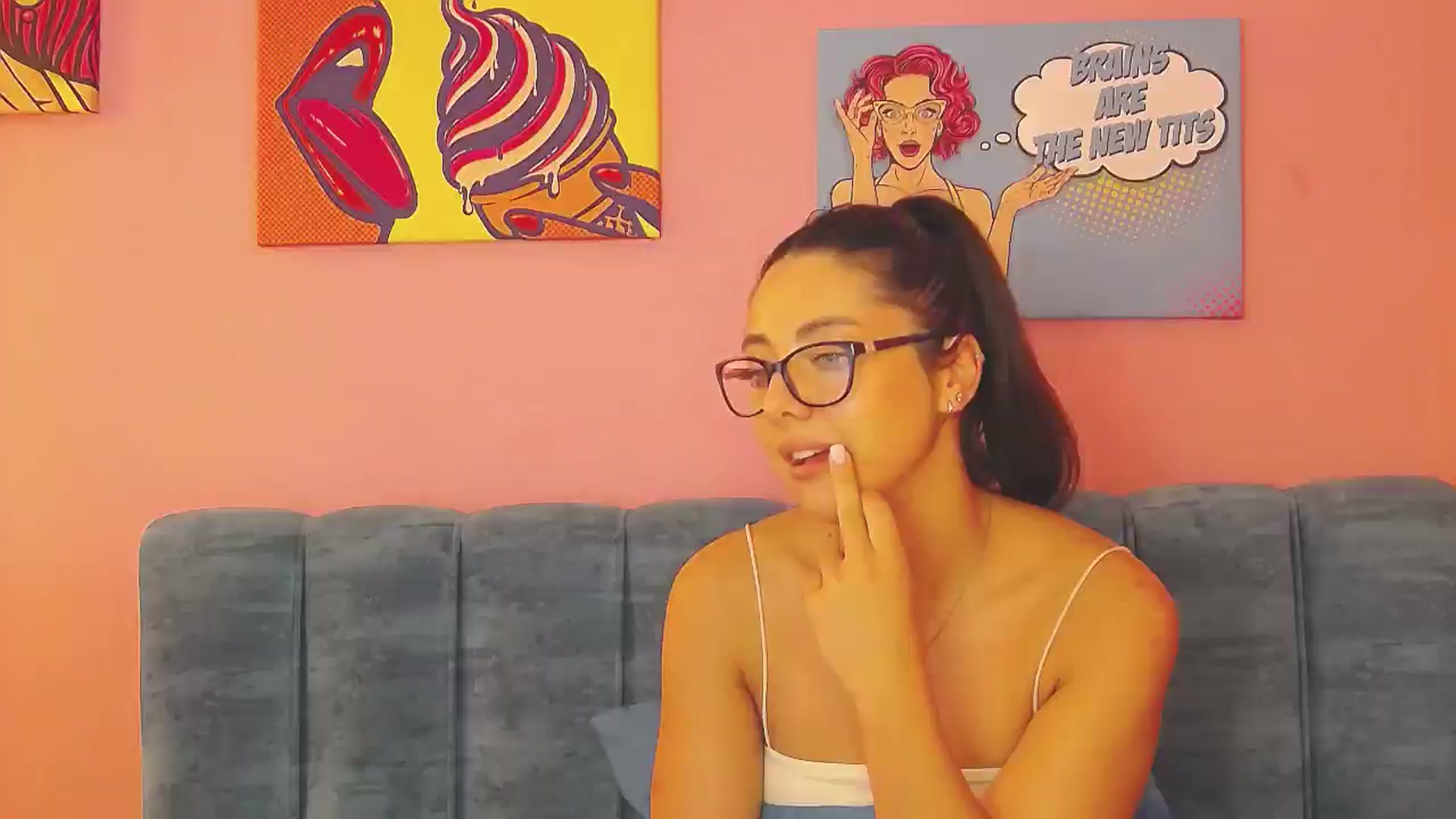Gallery image thumbnail from BellaMia's myfreecams stream on, 07/23/2024, 19:28 image 12 of 20