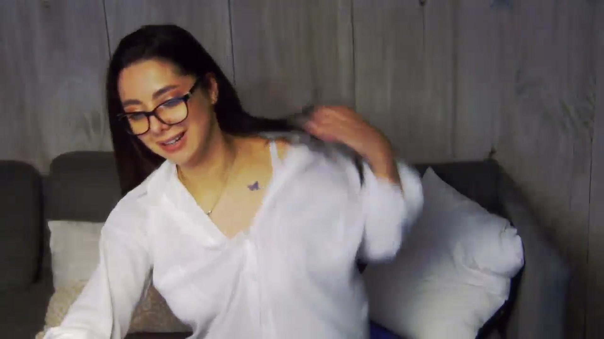 Gallery image thumbnail from BellaMia's myfreecams stream on, 08/06/2024, 20:48 image 2 of 20