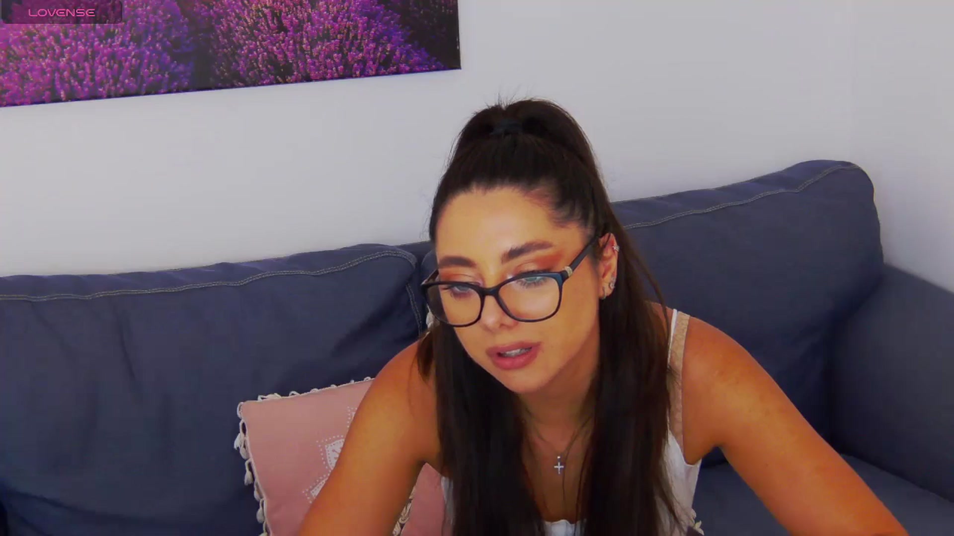Gallery image thumbnail from BellaMia's myfreecams stream on, 08/09/2024, 17:26 image 6 of 20
