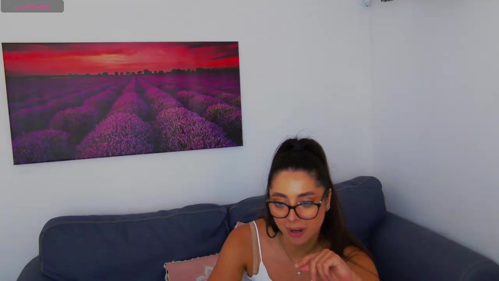 Gallery image thumbnail from BellaMia's myfreecams stream on, 08/09/2024, 17:26 image 17 of 20