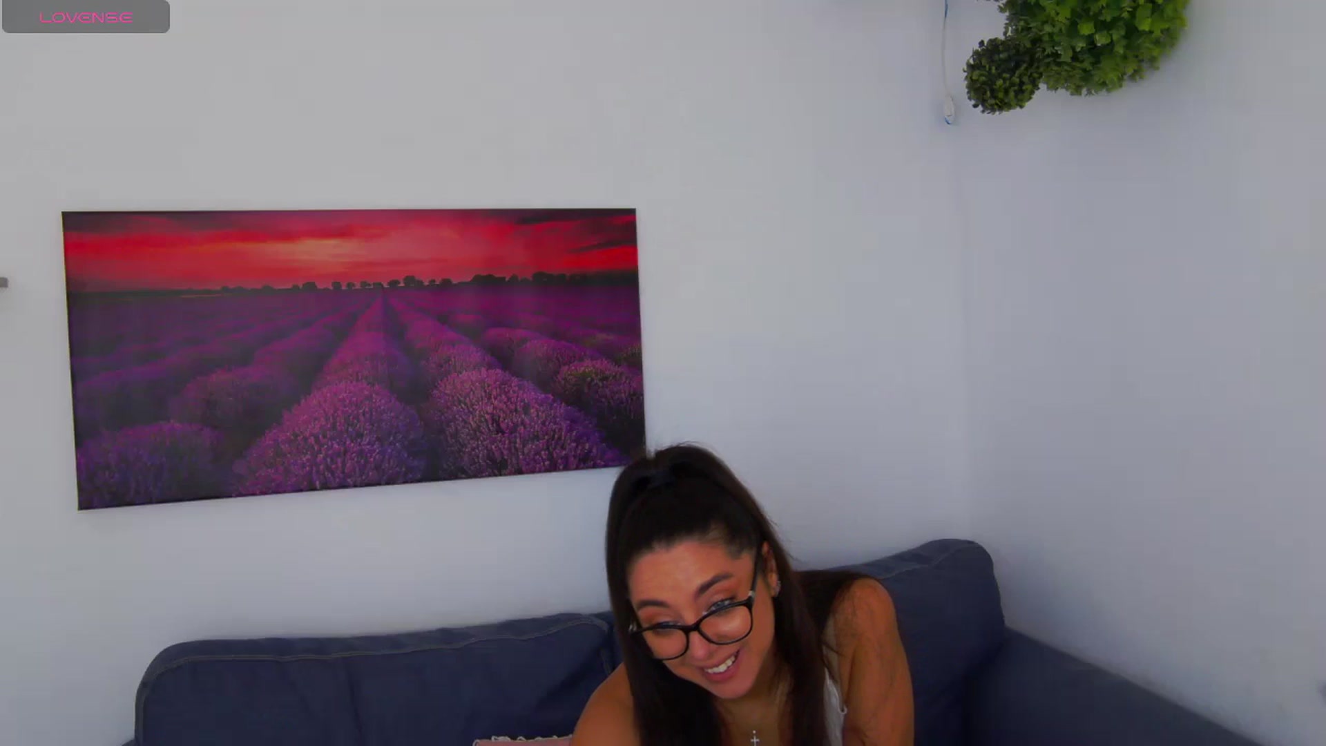 Gallery image thumbnail from BellaMia's myfreecams stream on, 08/09/2024, 17:26 image 8 of 20