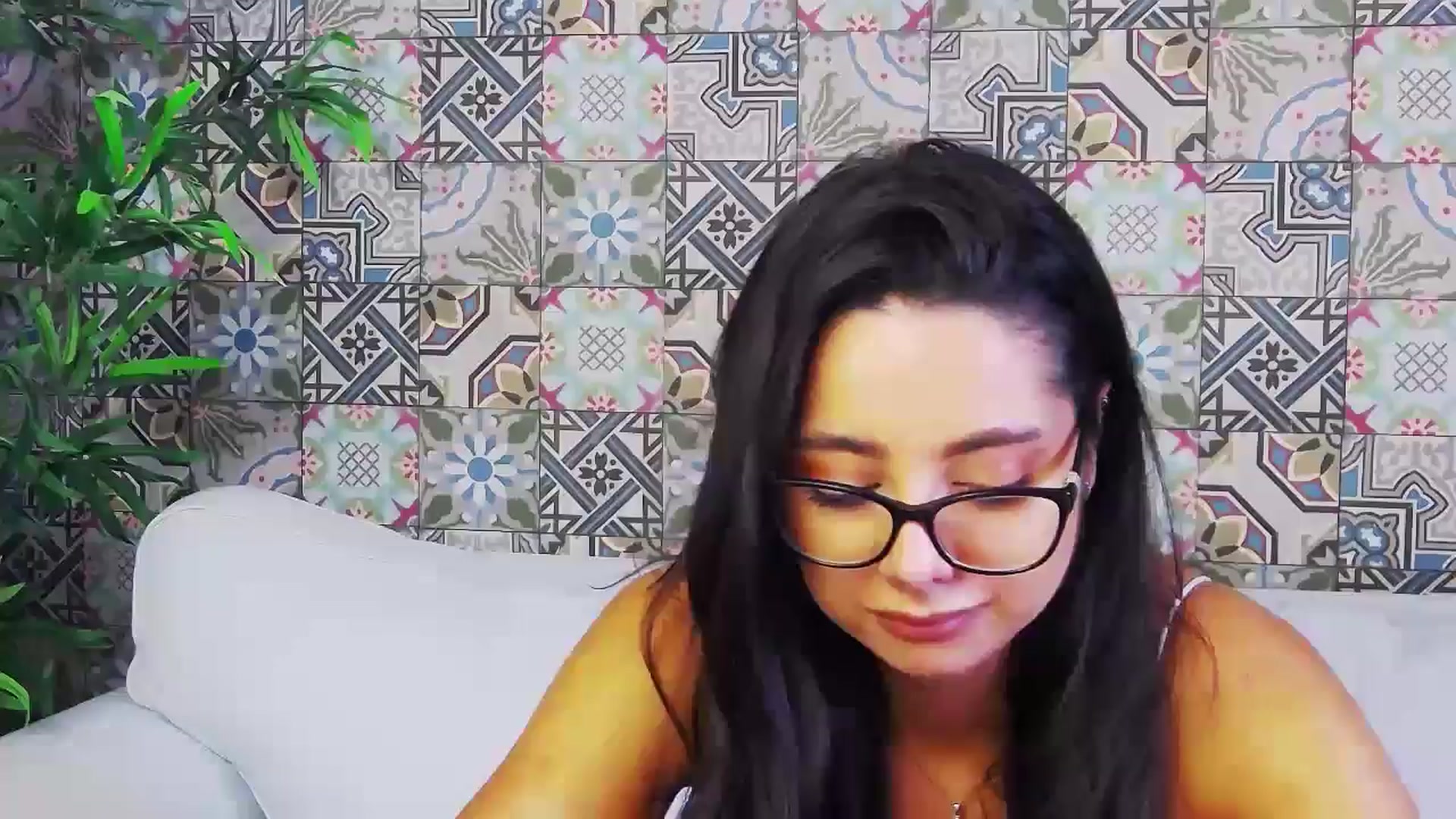 Gallery image thumbnail from BellaMia's myfreecams stream on, 08/12/2024, 15:08 image 2 of 20