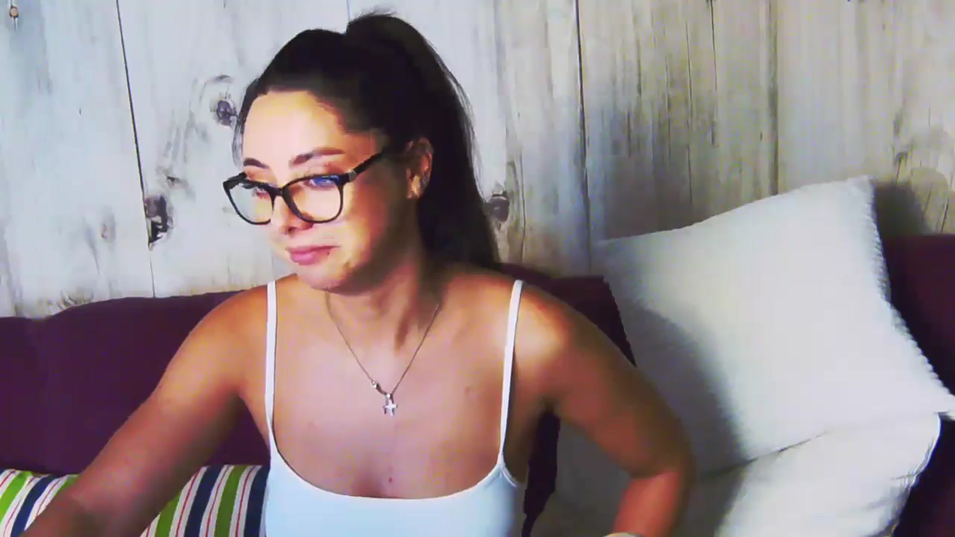 Gallery image thumbnail from BellaMia's myfreecams stream on, 08/21/2024, 22:17 image 20 of 20