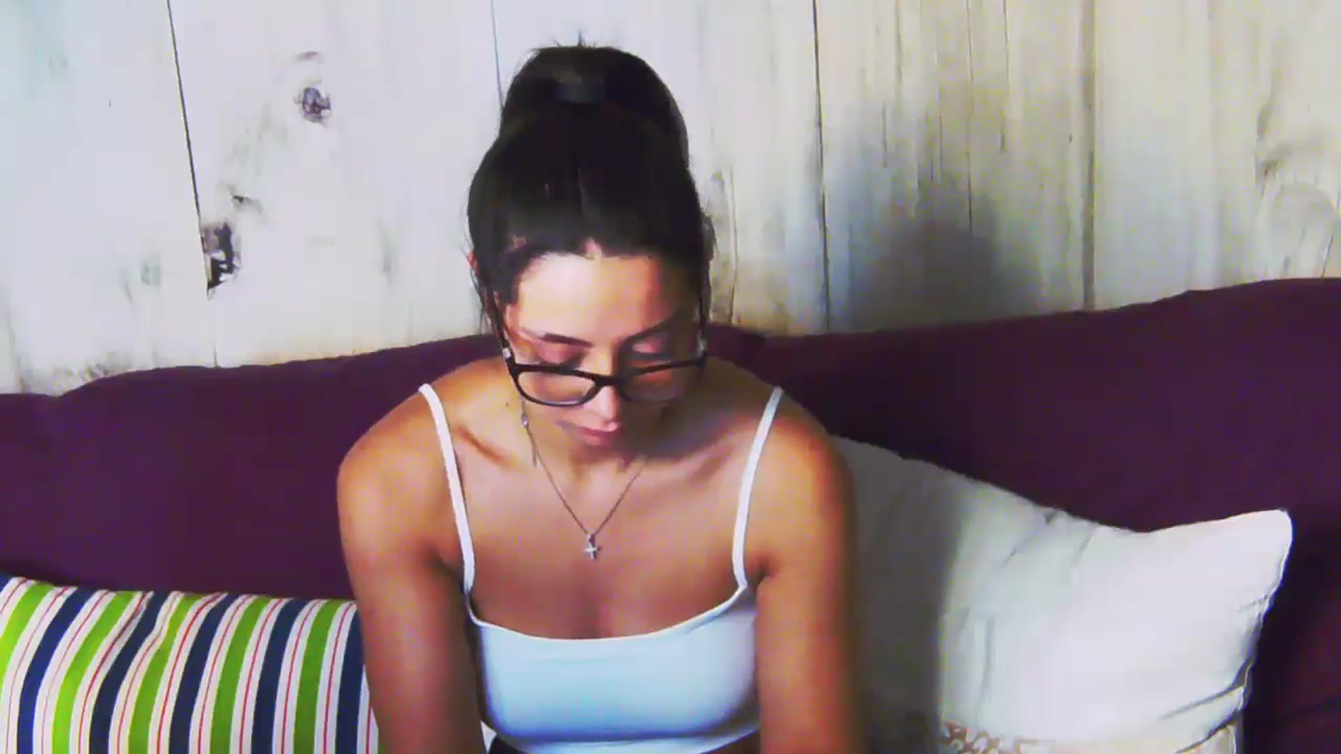 Gallery image thumbnail from BellaMia's myfreecams stream on, 08/21/2024, 22:17 image 12 of 20