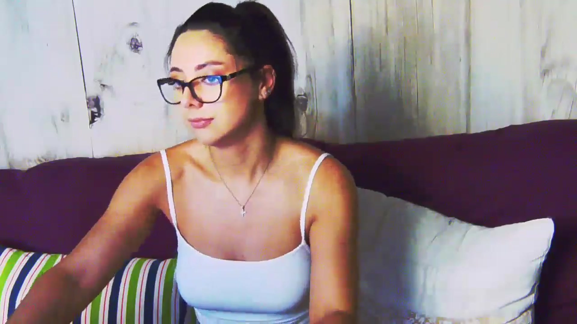 Gallery image thumbnail from BellaMia's myfreecams stream on, 08/21/2024, 22:17 image 11 of 20