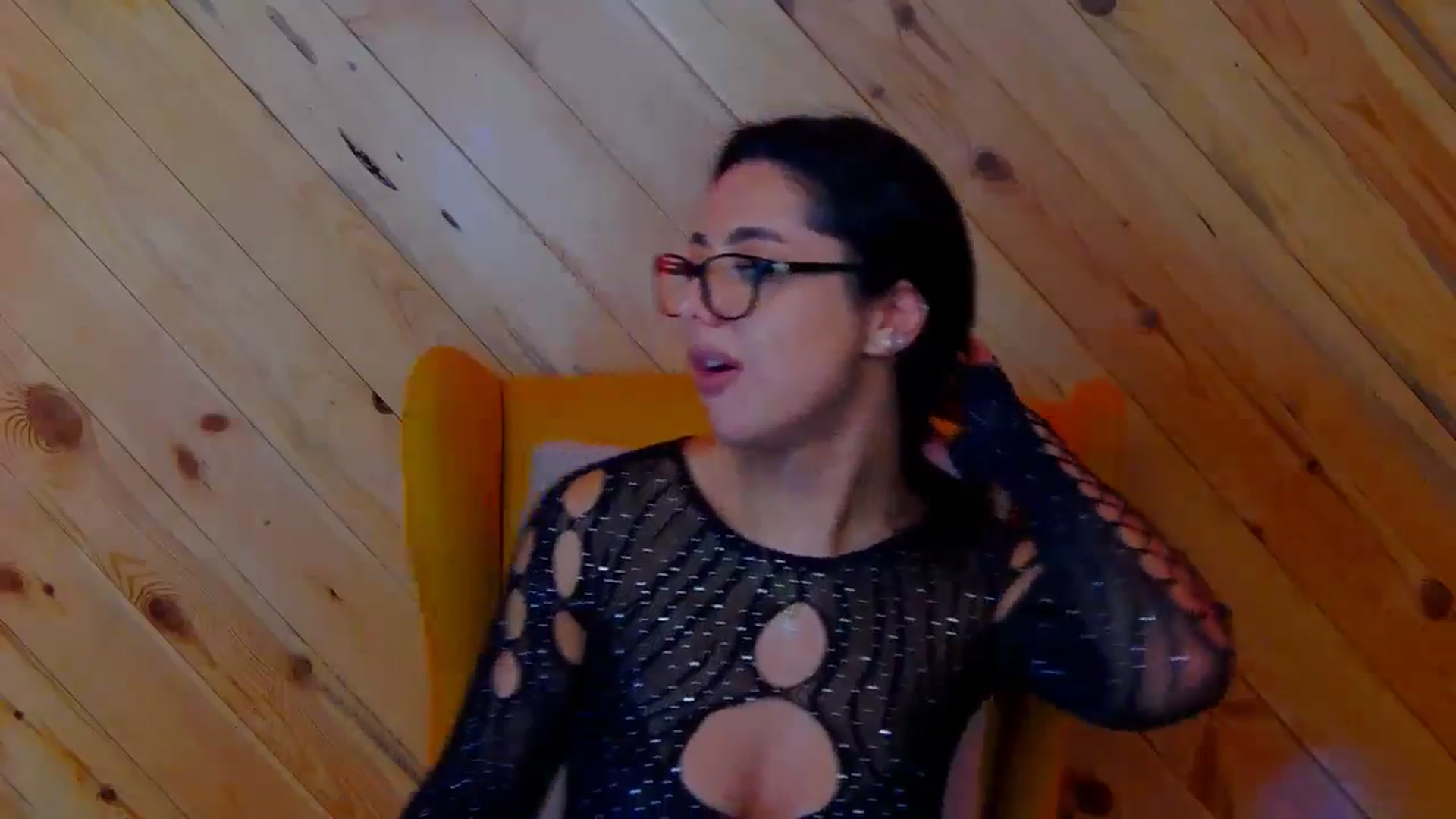 Gallery image thumbnail from BellaMia's myfreecams stream on, 08/24/2024, 19:21 image 17 of 20