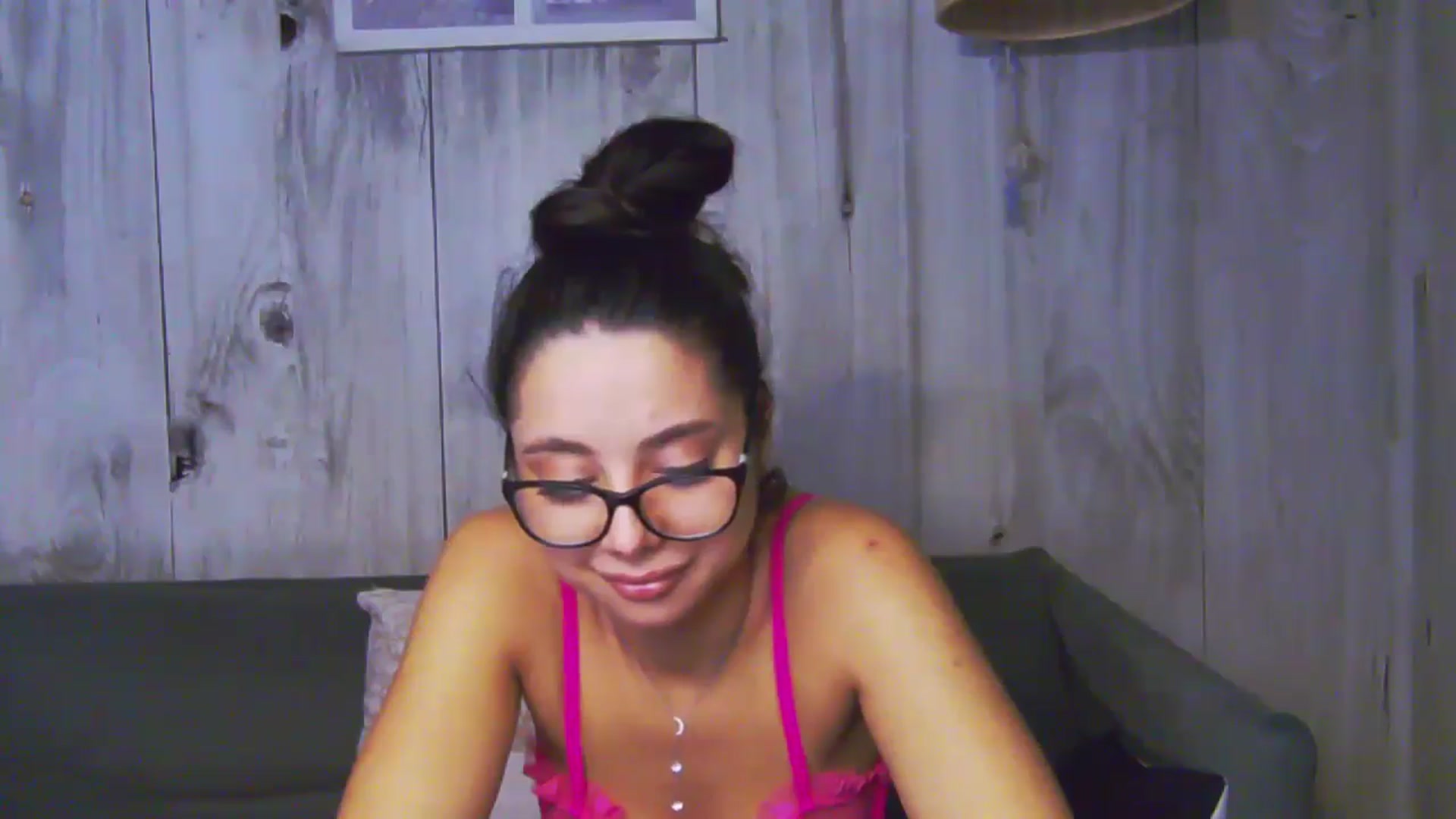 Gallery image thumbnail from BellaMia's myfreecams stream on, 09/19/2024, 24:59 image 8 of 20