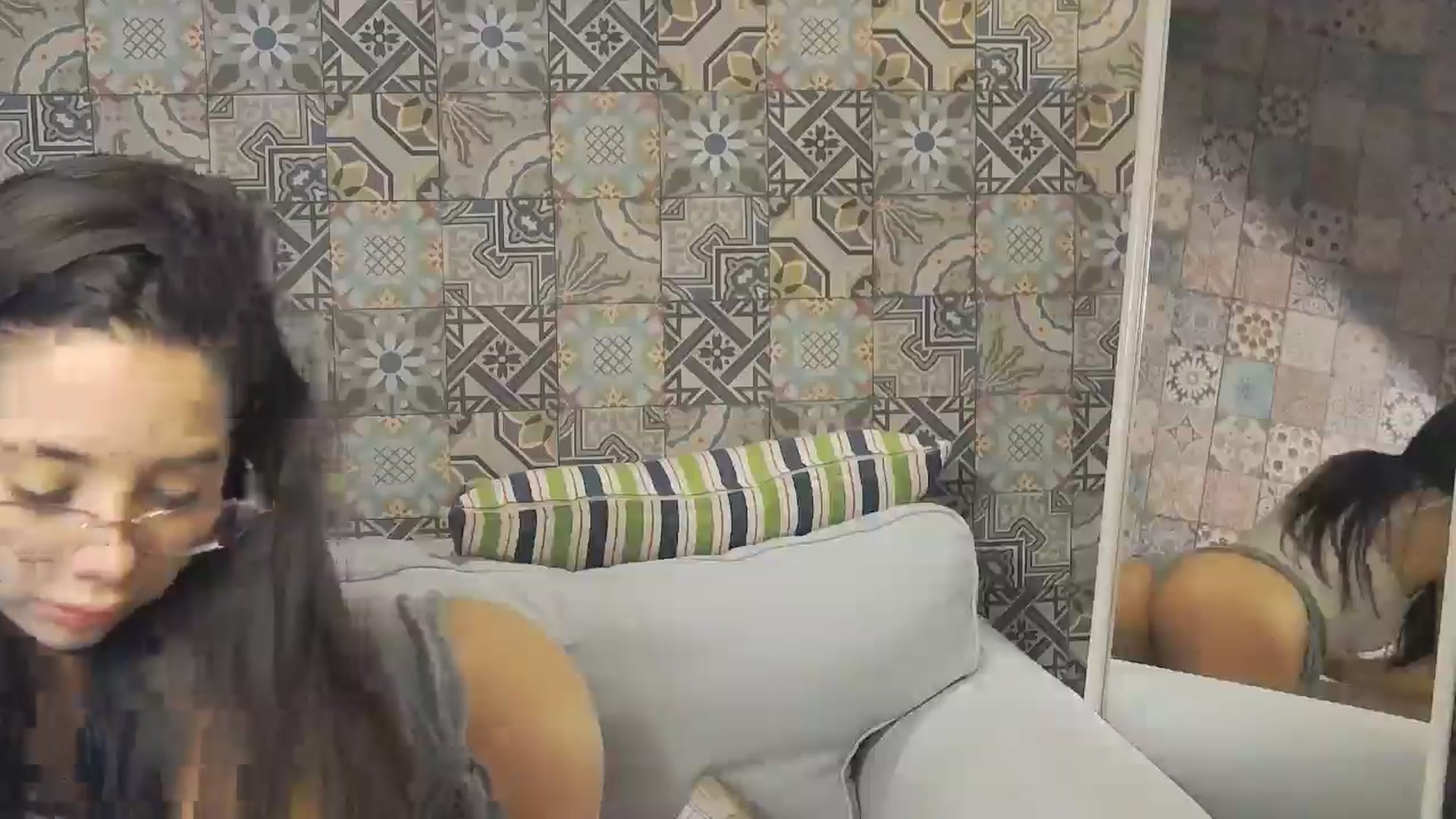 Gallery image thumbnail from BellaMia's myfreecams stream on, 11/14/2024, 22:53 image 12 of 20