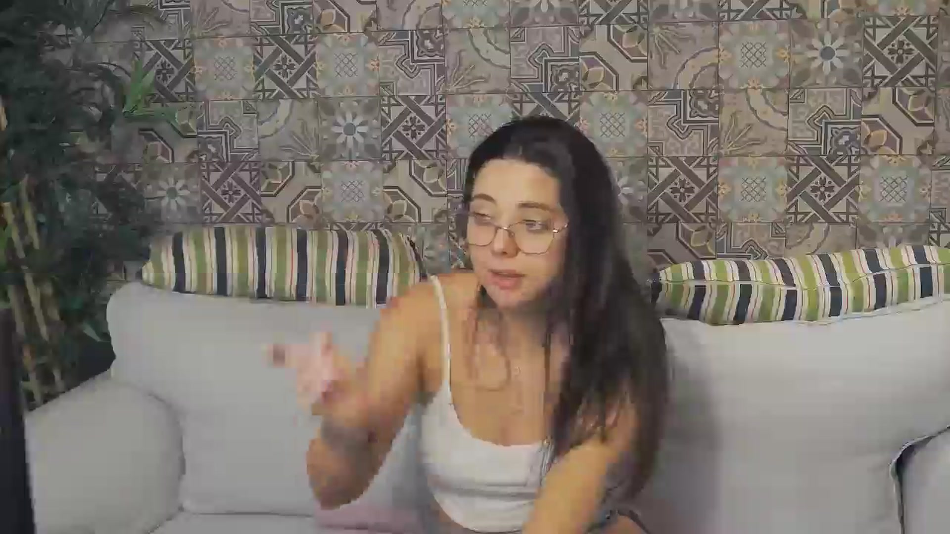 Gallery image thumbnail from BellaMia's myfreecams stream on, 11/14/2024, 22:53 image 9 of 20
