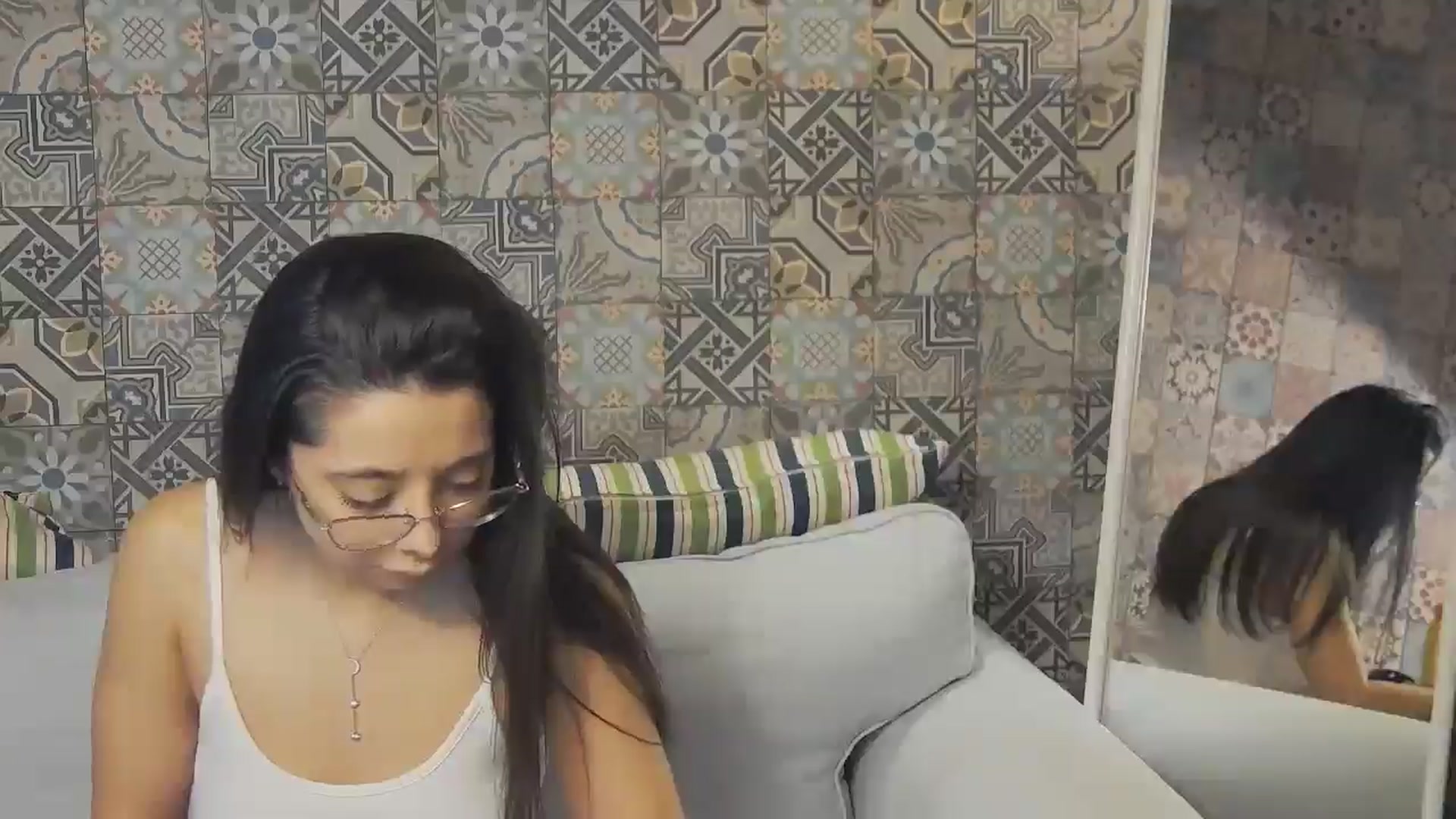 Gallery image thumbnail from BellaMia's myfreecams stream on, 11/14/2024, 22:53 image 13 of 20