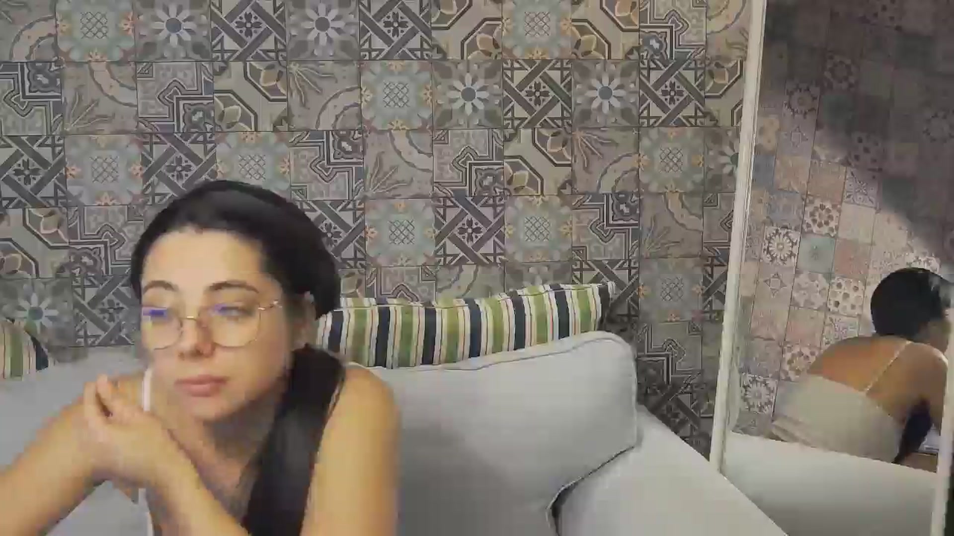 Gallery image thumbnail from BellaMia's myfreecams stream on, 11/14/2024, 22:53 image 20 of 20