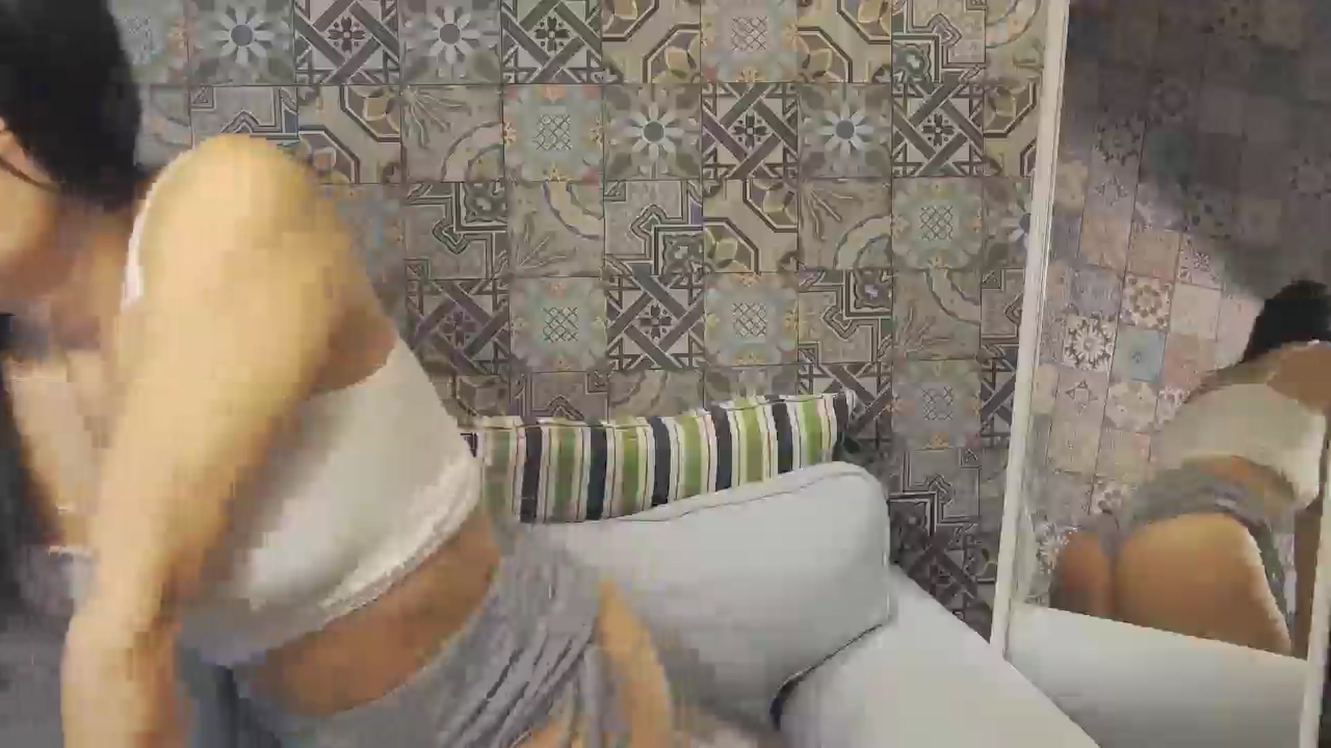 Gallery image thumbnail from BellaMia's myfreecams stream on, 11/14/2024, 22:53 image 15 of 20
