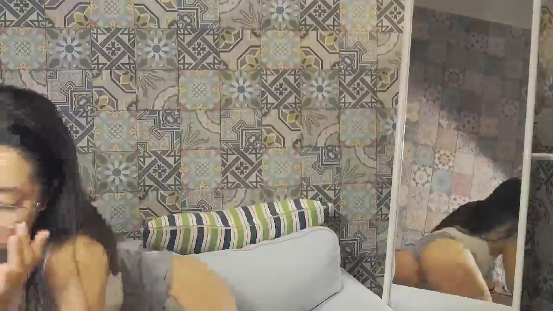 Gallery image thumbnail from BellaMia's myfreecams stream on, 11/14/2024, 22:53 image 11 of 20