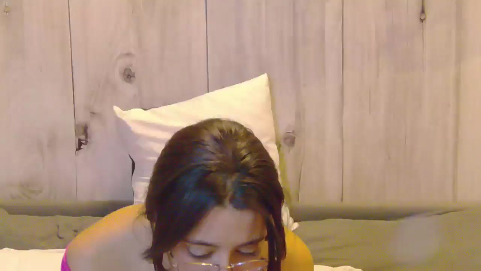Gallery image thumbnail from BellaMia's myfreecams stream on, 11/20/2024, 22:16 image 15 of 20