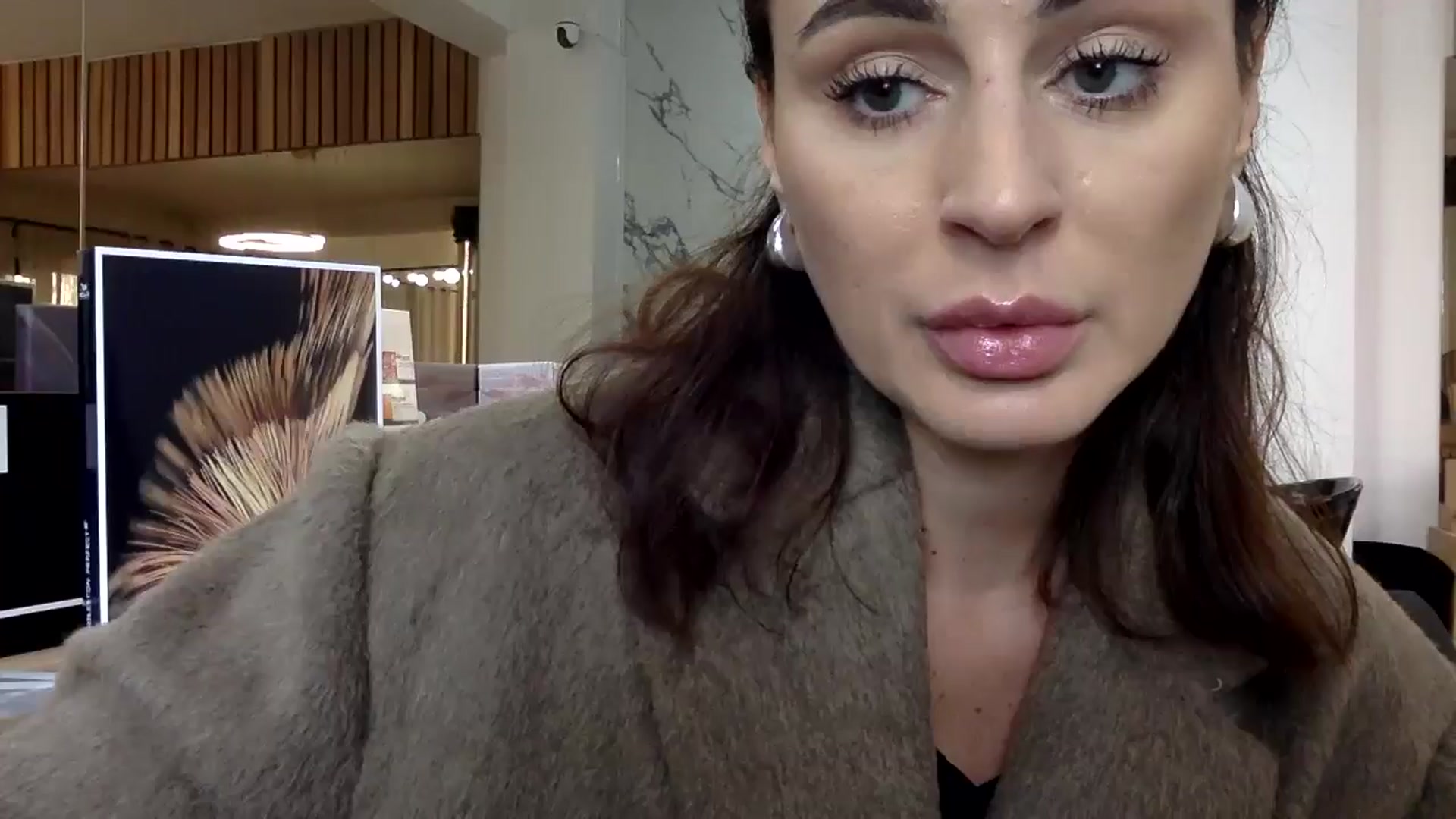 Gallery image thumbnail from BellaNoir___'s myfreecams stream on, 11/03/2025, 12:08 image 18 of 20