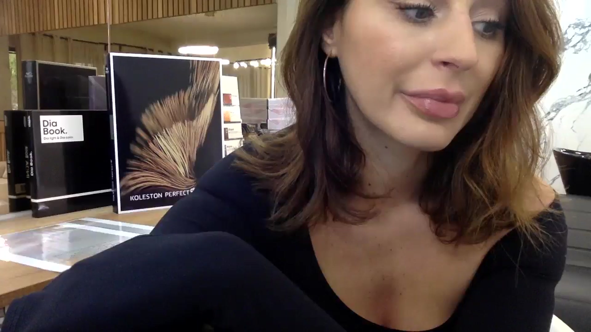 Gallery image thumbnail from BellaNoir___'s myfreecams stream on, 11/05/2025, 12:28 image 14 of 20