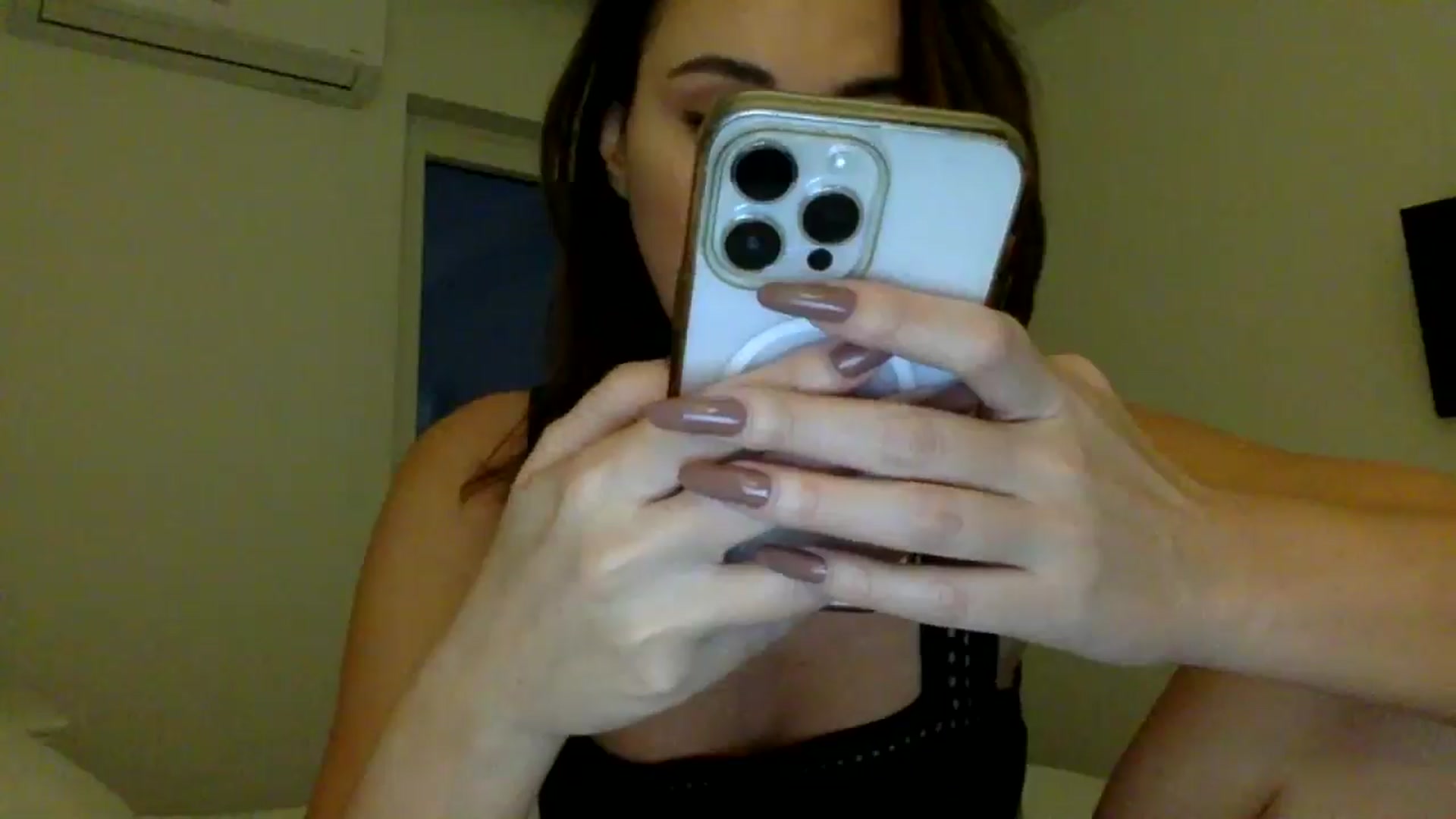 Gallery image thumbnail from BellaNoir___'s myfreecams stream on, 11/06/2025, 15:28 image 19 of 20