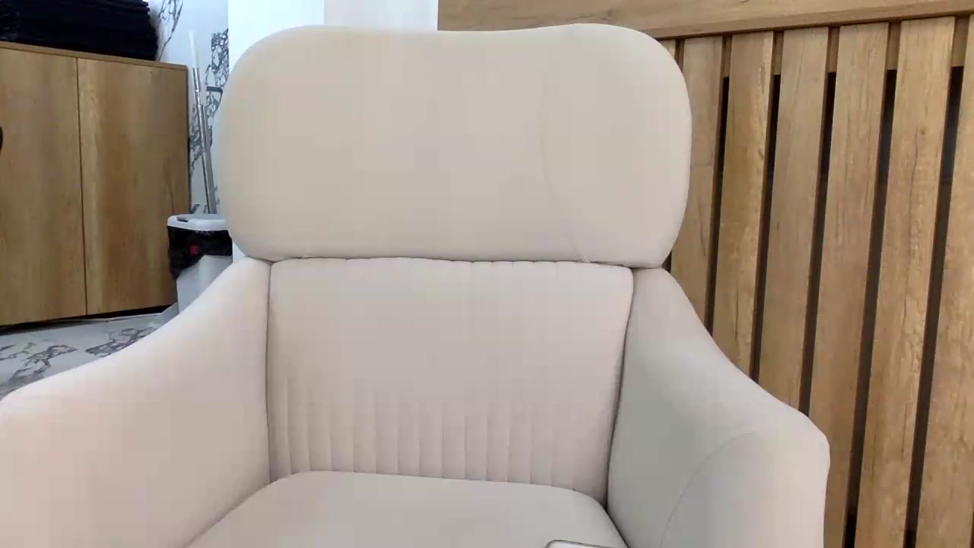 Gallery image thumbnail from BellaNoir___'s myfreecams stream on, 09/15/2026, 10:51 image 4 of 20