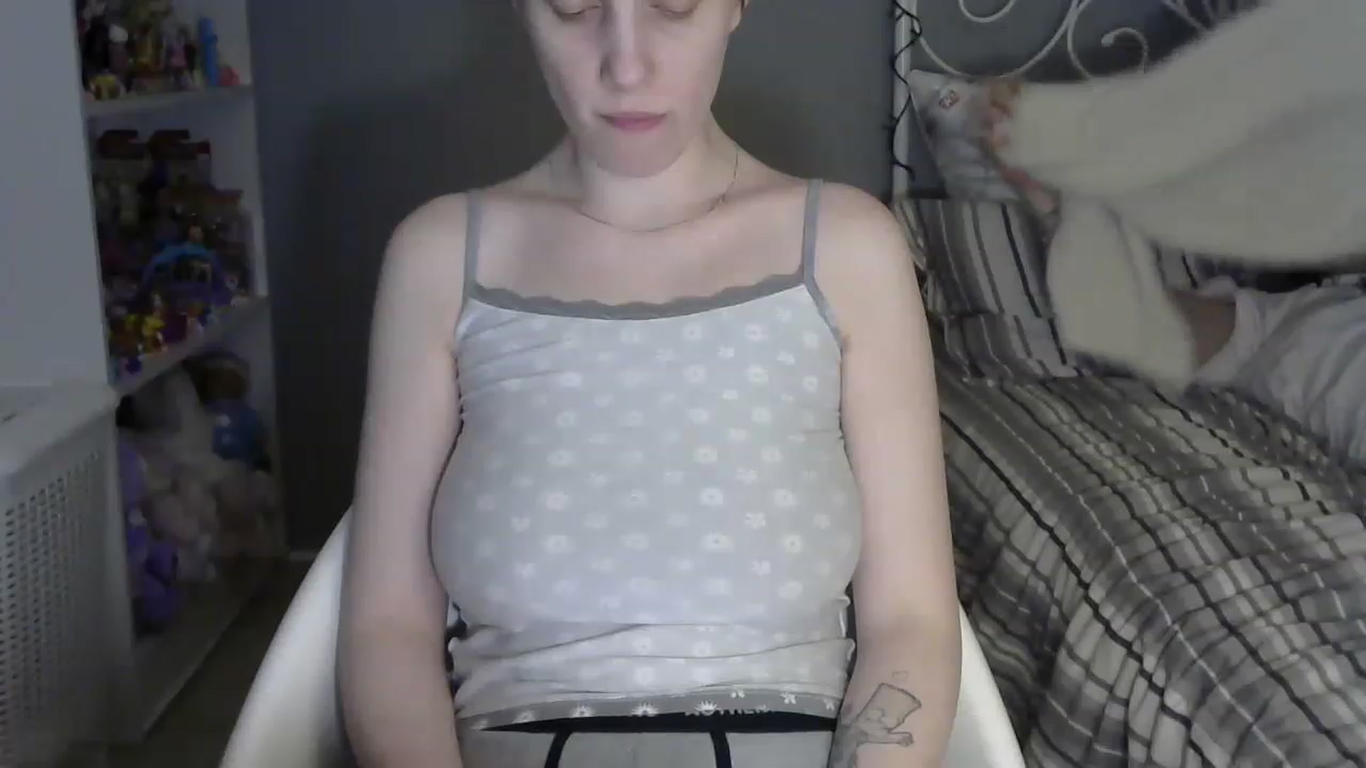 Gallery image thumbnail from BellaRaim's myfreecams stream on, 04/16/2023, 14:41 image 2 of 20