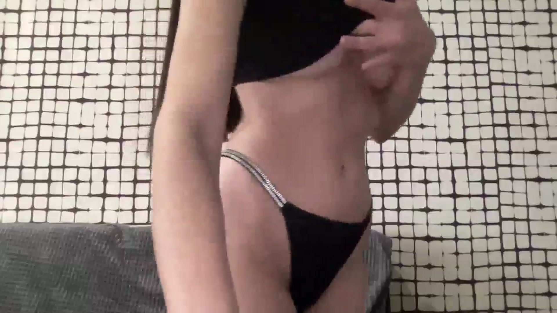 Gallery image thumbnail from BellaRied's myfreecams stream on, 05/15/2025, 09:29 image 7 of 20