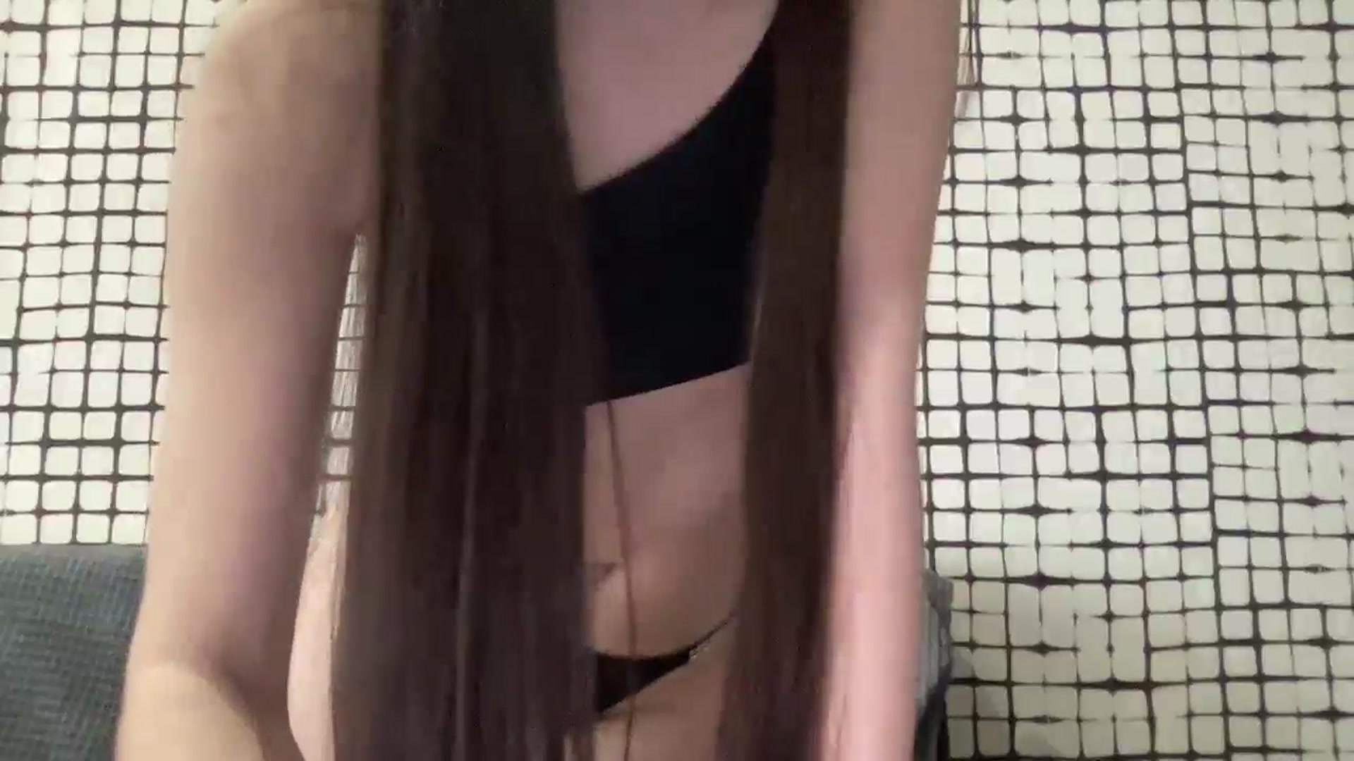 Gallery image thumbnail from BellaRied's myfreecams stream on, 05/15/2025, 09:29 image 9 of 20