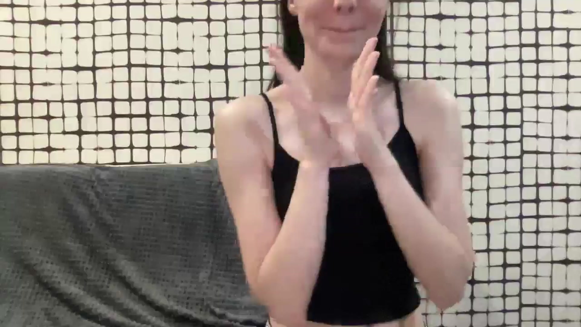 Gallery image thumbnail from BellaRied's myfreecams stream on, 05/15/2025, 12:12 image 7 of 20
