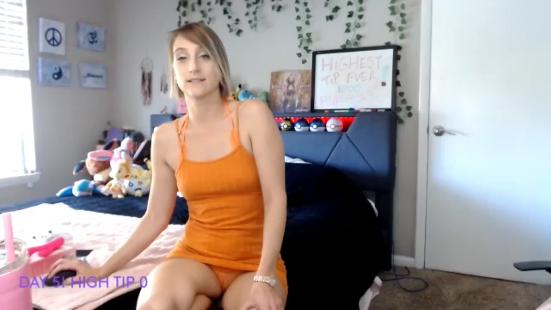 Gallery image thumbnail from BellaSkye's myfreecams stream on, 12/06/2024, 15:49 image 8 of 20
