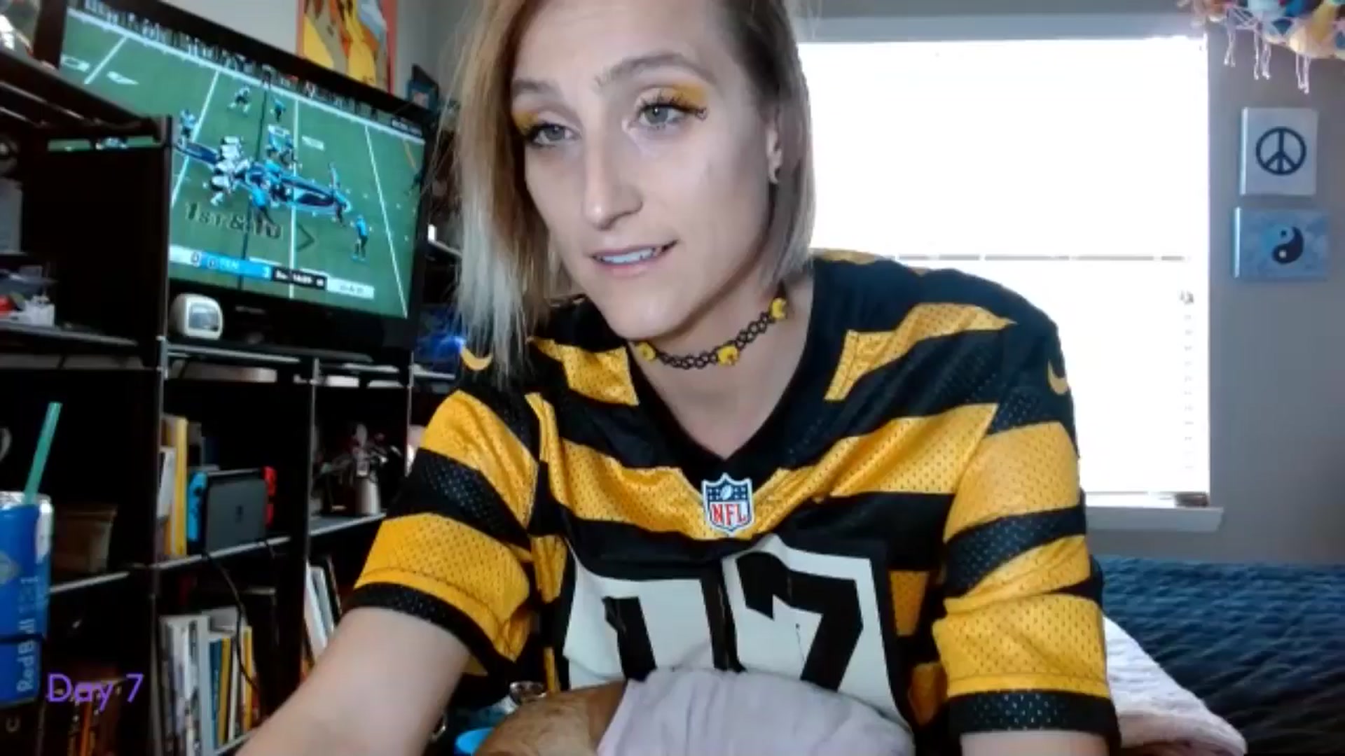 Gallery image thumbnail from BellaSkye's myfreecams stream on, 12/08/2024, 18:42 image 1 of 20