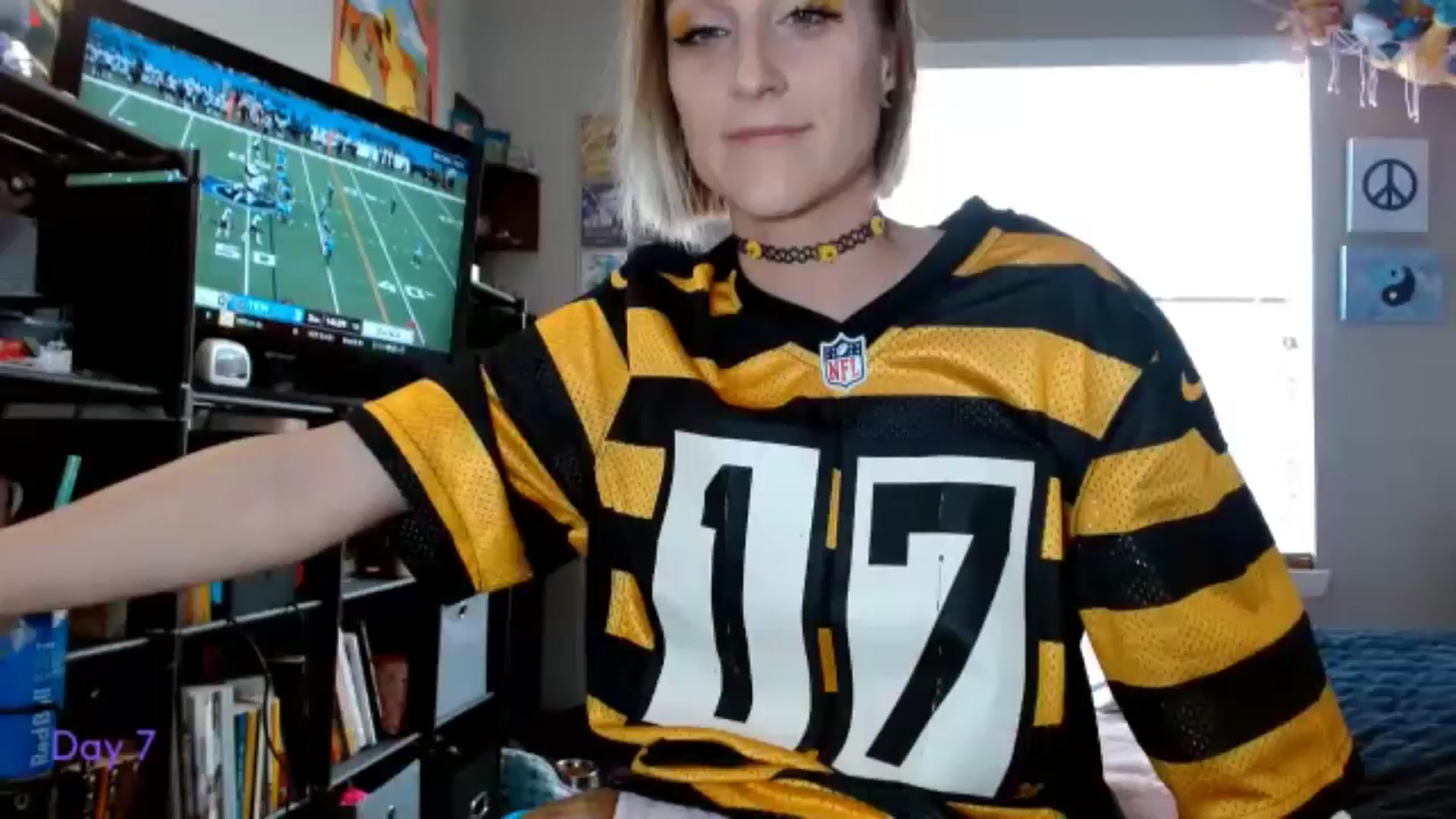 Gallery image thumbnail from BellaSkye's myfreecams stream on, 12/08/2024, 18:42 image 4 of 20
