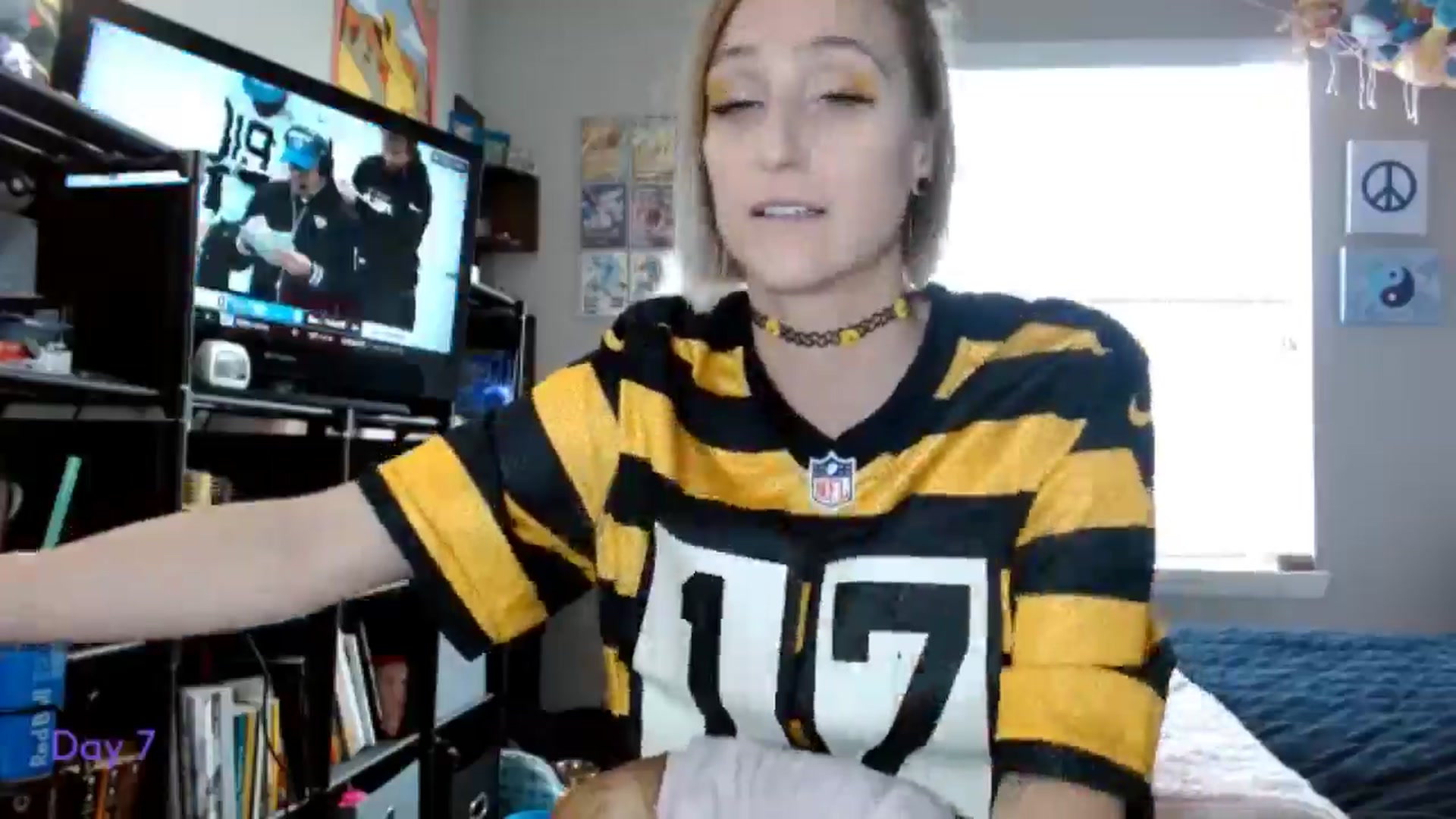Gallery image thumbnail from BellaSkye's myfreecams stream on, 12/08/2024, 18:42 image 2 of 20