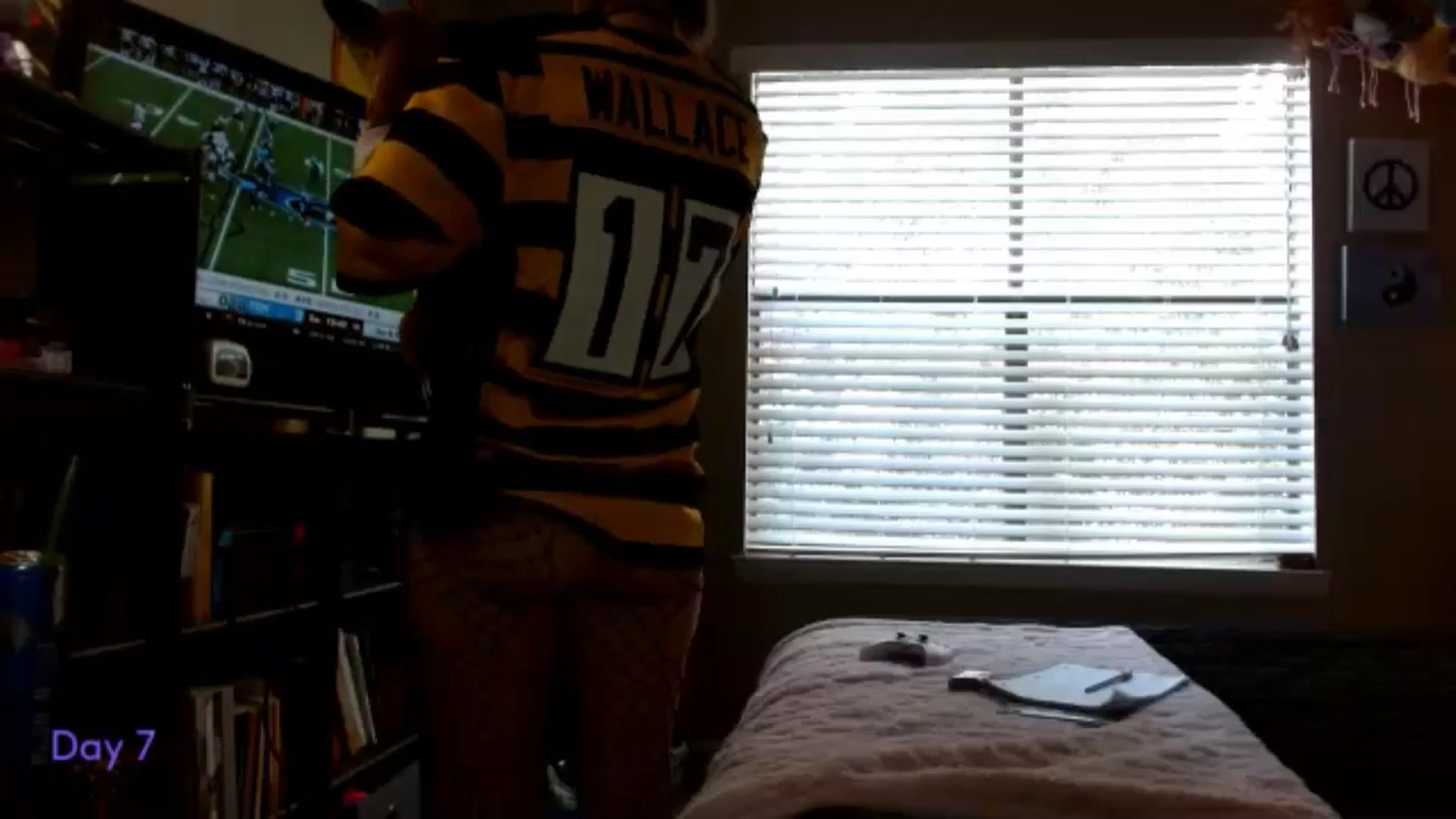Gallery image thumbnail from BellaSkye's myfreecams stream on, 12/08/2024, 18:42 image 8 of 20