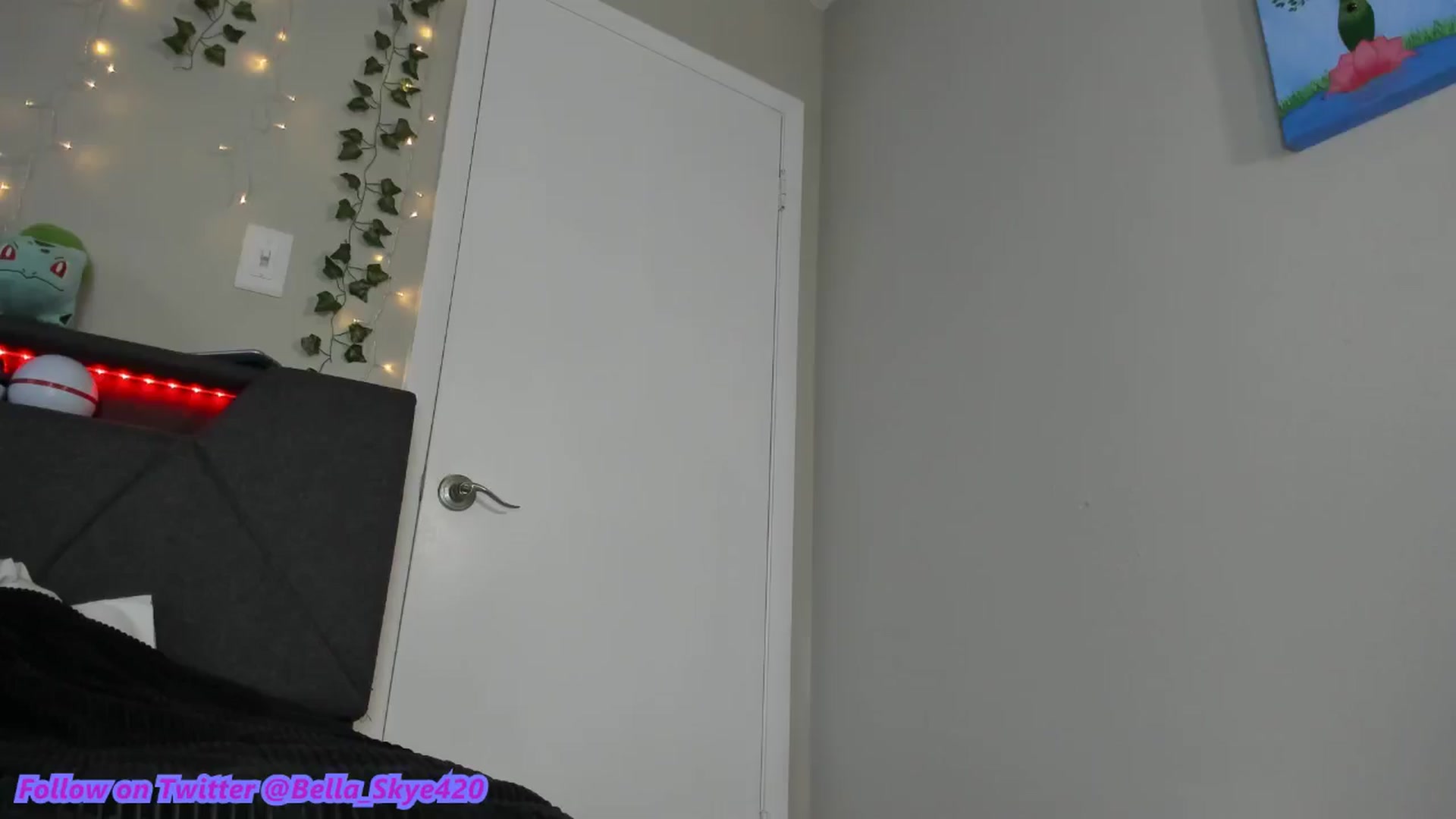 Gallery image thumbnail from BellaSkye's myfreecams stream on, 01/21/2025, 16:13 image 14 of 20