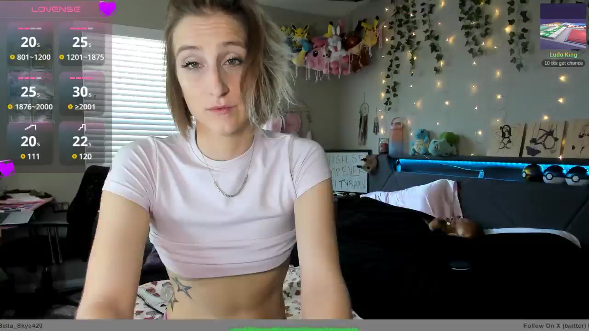 Gallery image thumbnail from BellaSkye's myfreecams stream on, 02/05/2025, 15:00 image 9 of 20