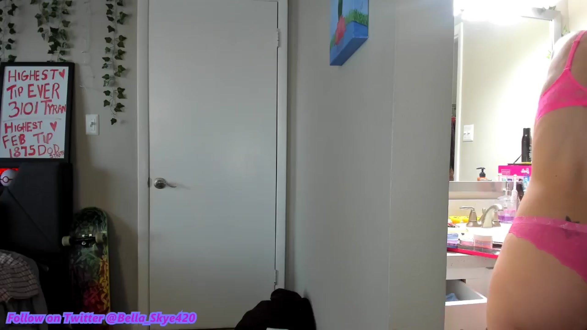 Gallery image thumbnail from BellaSkye's myfreecams stream on, 02/09/2025, 13:37 image 5 of 20