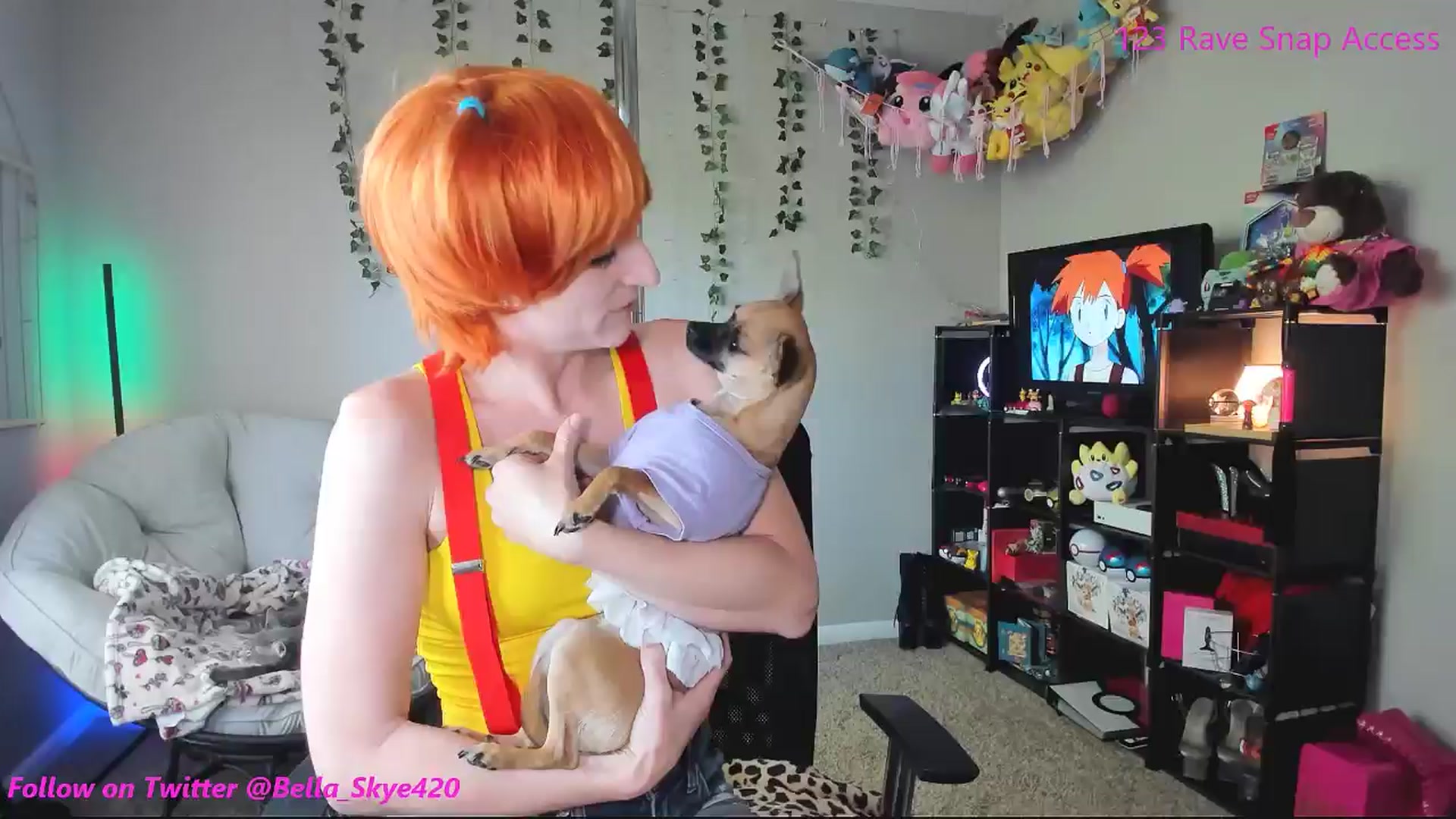 Gallery image thumbnail from BellaSkye's myfreecams stream on, 03/22/2025, 15:57 image 13 of 20