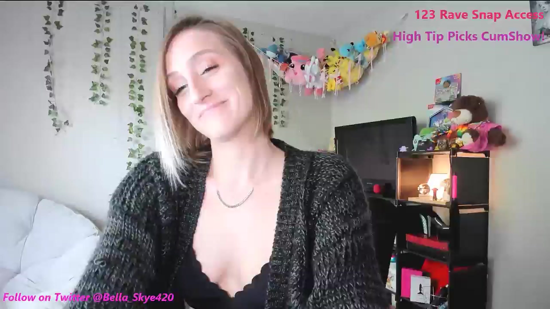 Gallery image thumbnail from BellaSkye's myfreecams stream on, 03/23/2025, 15:13 image 15 of 20