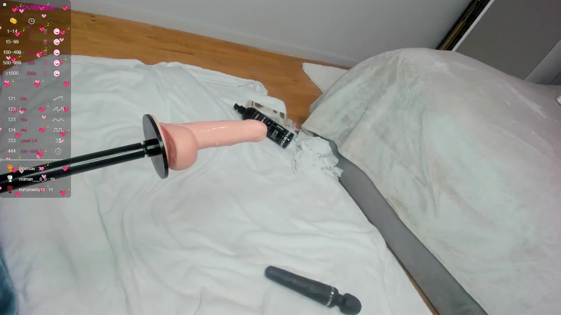 Gallery image thumbnail from BellaSweeet's myfreecams stream on, 12/20/2024, 15:31 image 12 of 20