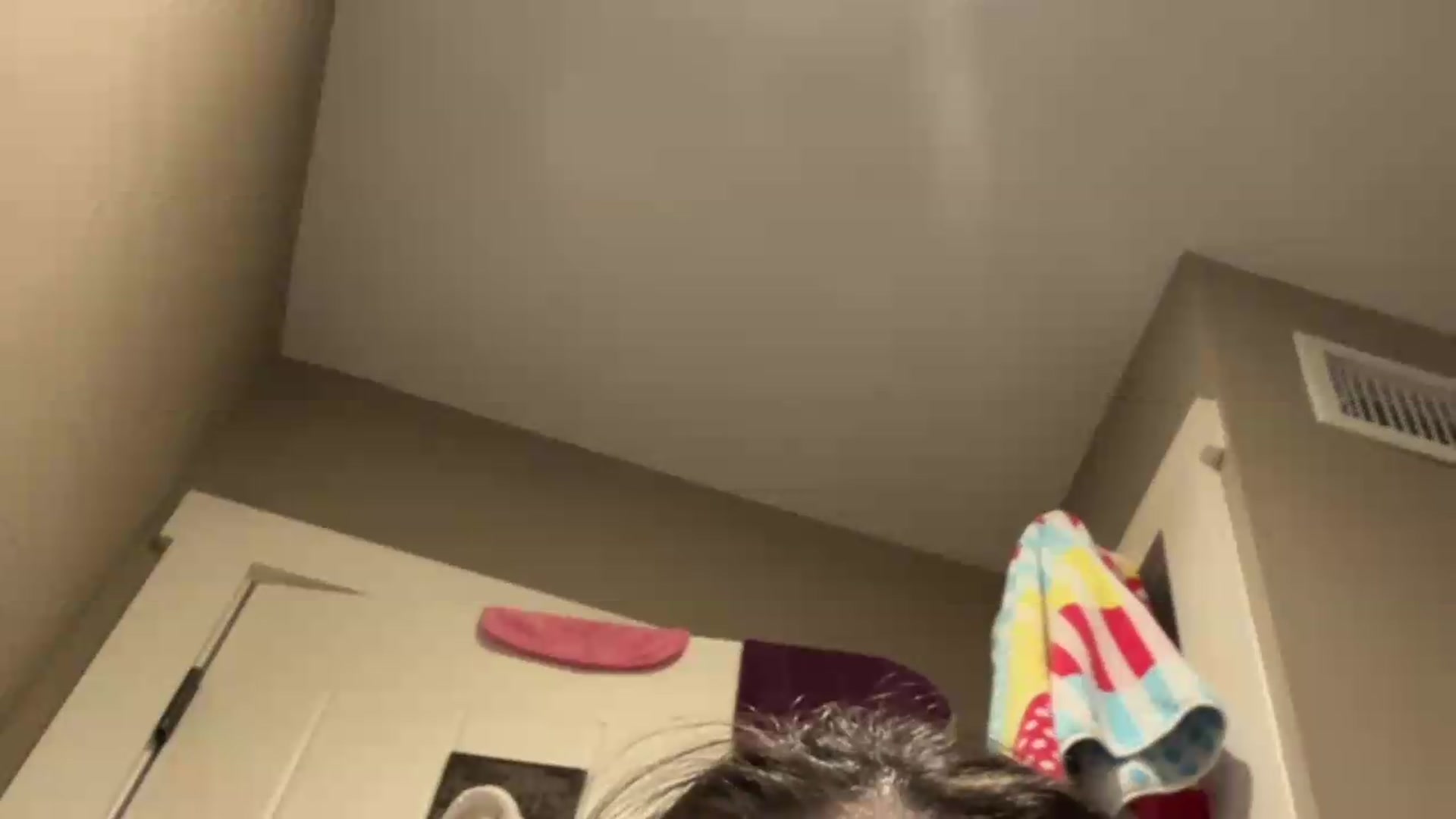 Gallery image thumbnail from Bella_2683's myfreecams stream on, 07/06/2026, 06:30 image 18 of 20