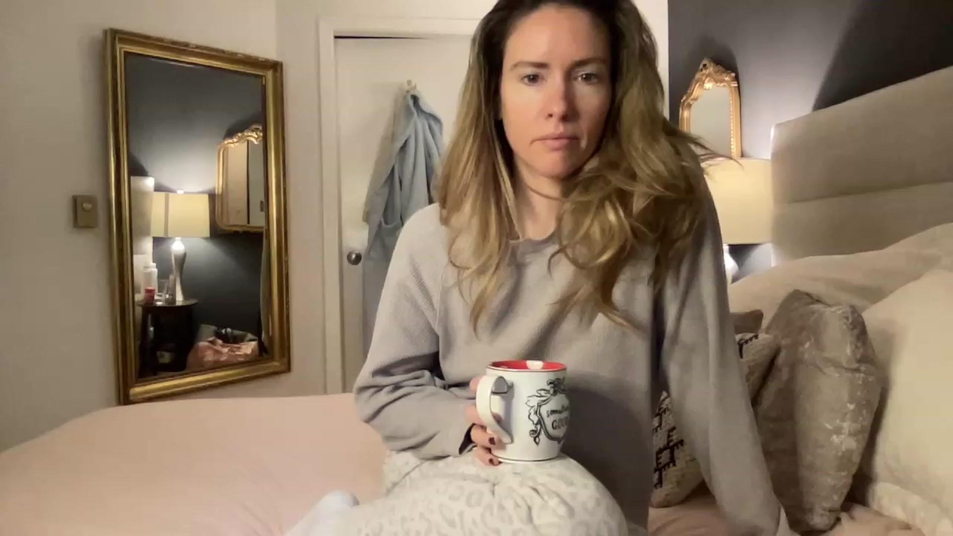 Gallery image thumbnail from Bella_B1's myfreecams stream on, 12/03/2022, 17:30 image 11 of 20