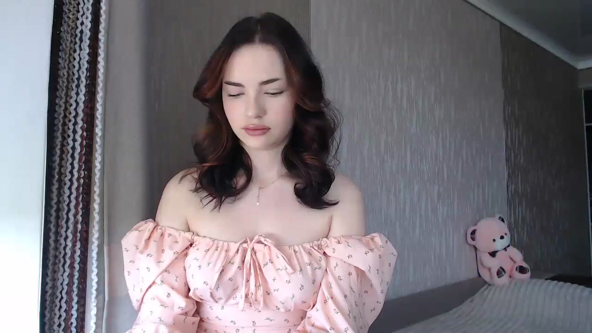 Gallery image thumbnail from Bella_Berryyy's myfreecams stream on, 05/09/2024, 09:30 image 20 of 20