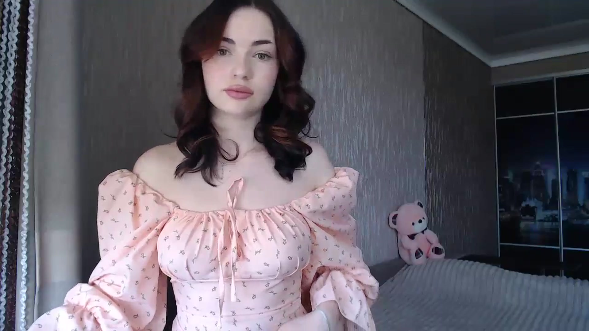 Gallery image thumbnail from Bella_Berryyy's myfreecams stream on, 05/09/2024, 09:59 image 2 of 20