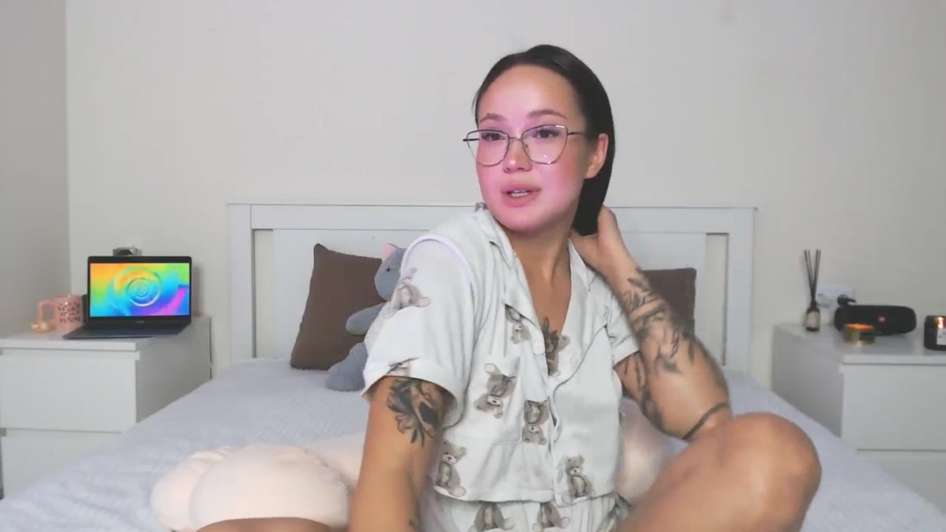 Gallery image thumbnail from Bella_Jensen's myfreecams stream on, 10/14/2024, 09:21 image 4 of 20